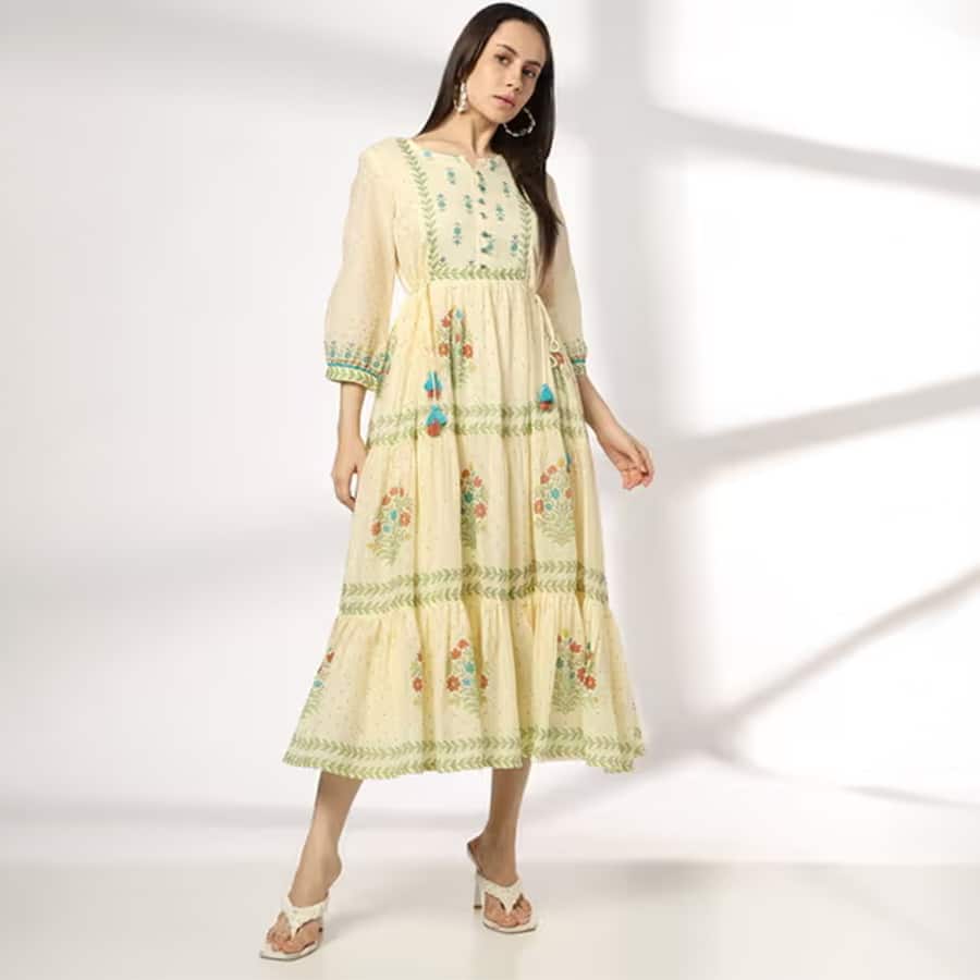 Women Floral Print Tiered Dress
