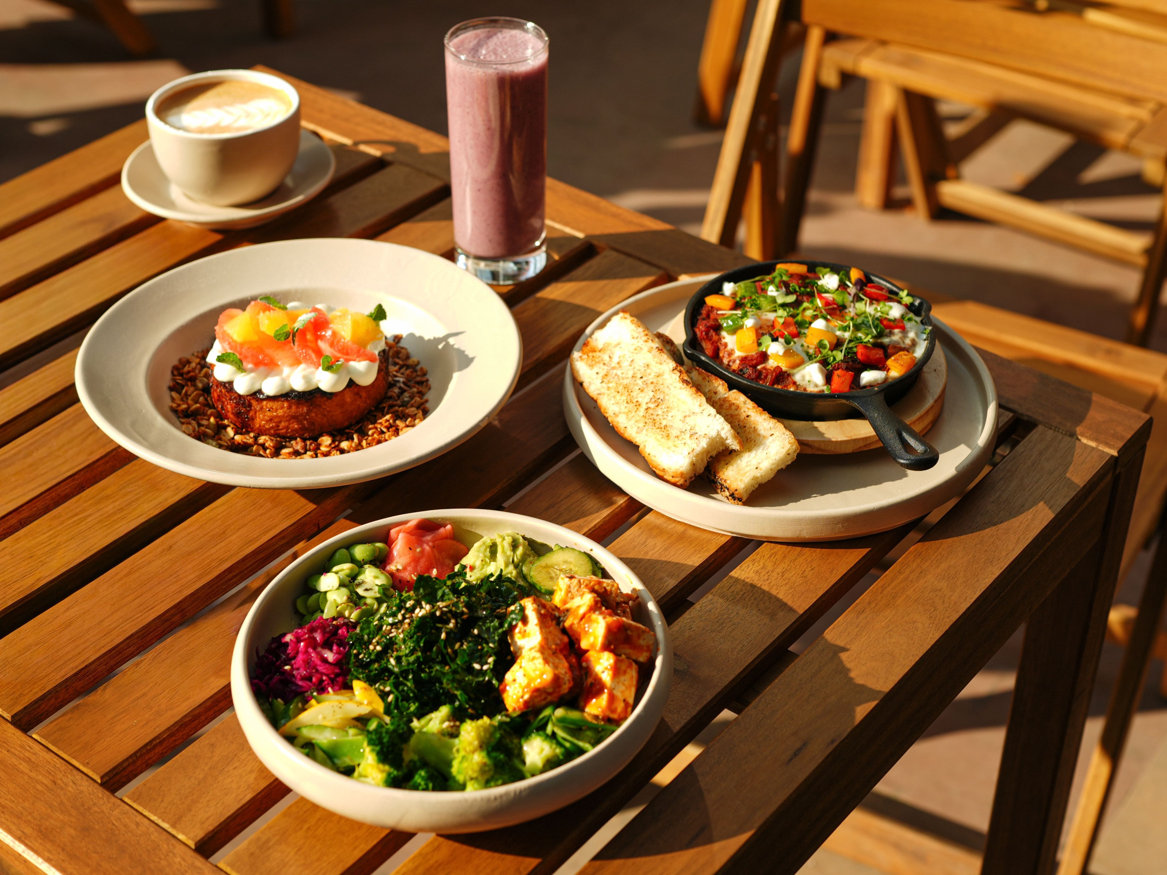 quick breakfast, breakfast before work, early breakfast near me, breakfast restaurants near me, breakfast spots - Pre-Work Breakfast Spots in Bengaluru - img1