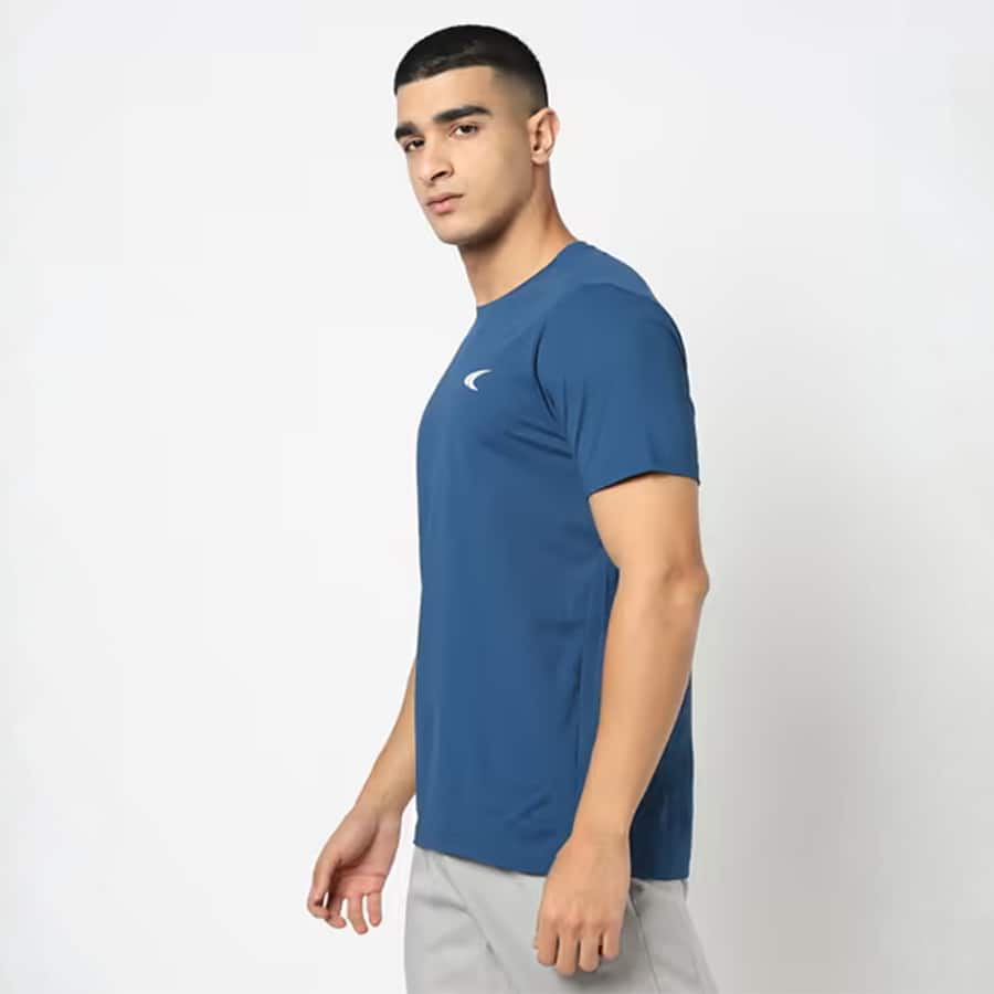 Men Regular Fit Training Crew-Neck T-Shirt