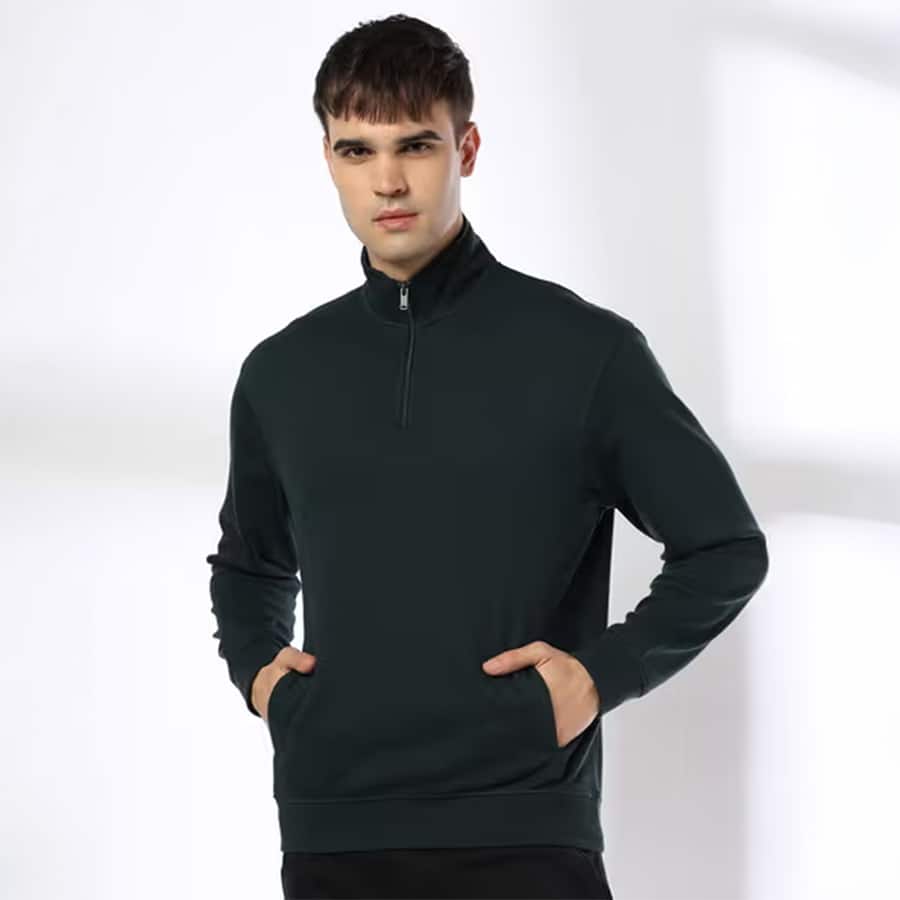 Men Regular Fit Half-Zip Sweatshirt