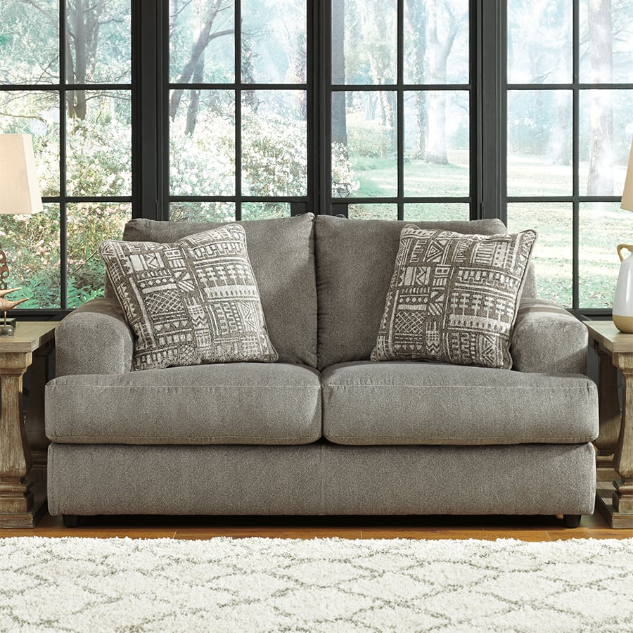 Soletren Loveseat