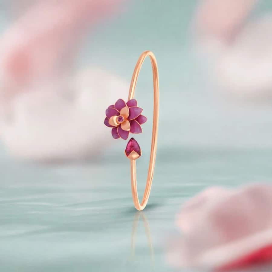 Rosette Dream Gold Bangle