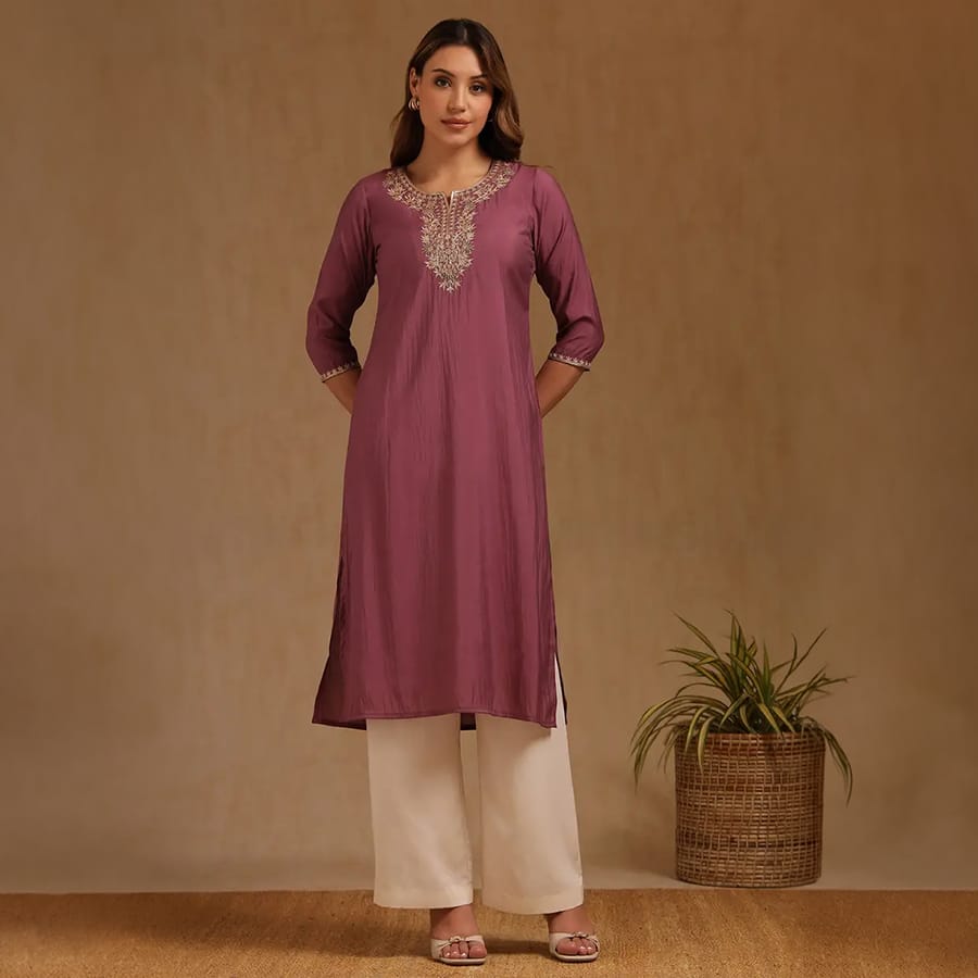 Mauve Roman Silk Embroidered Kurta With Sequins
