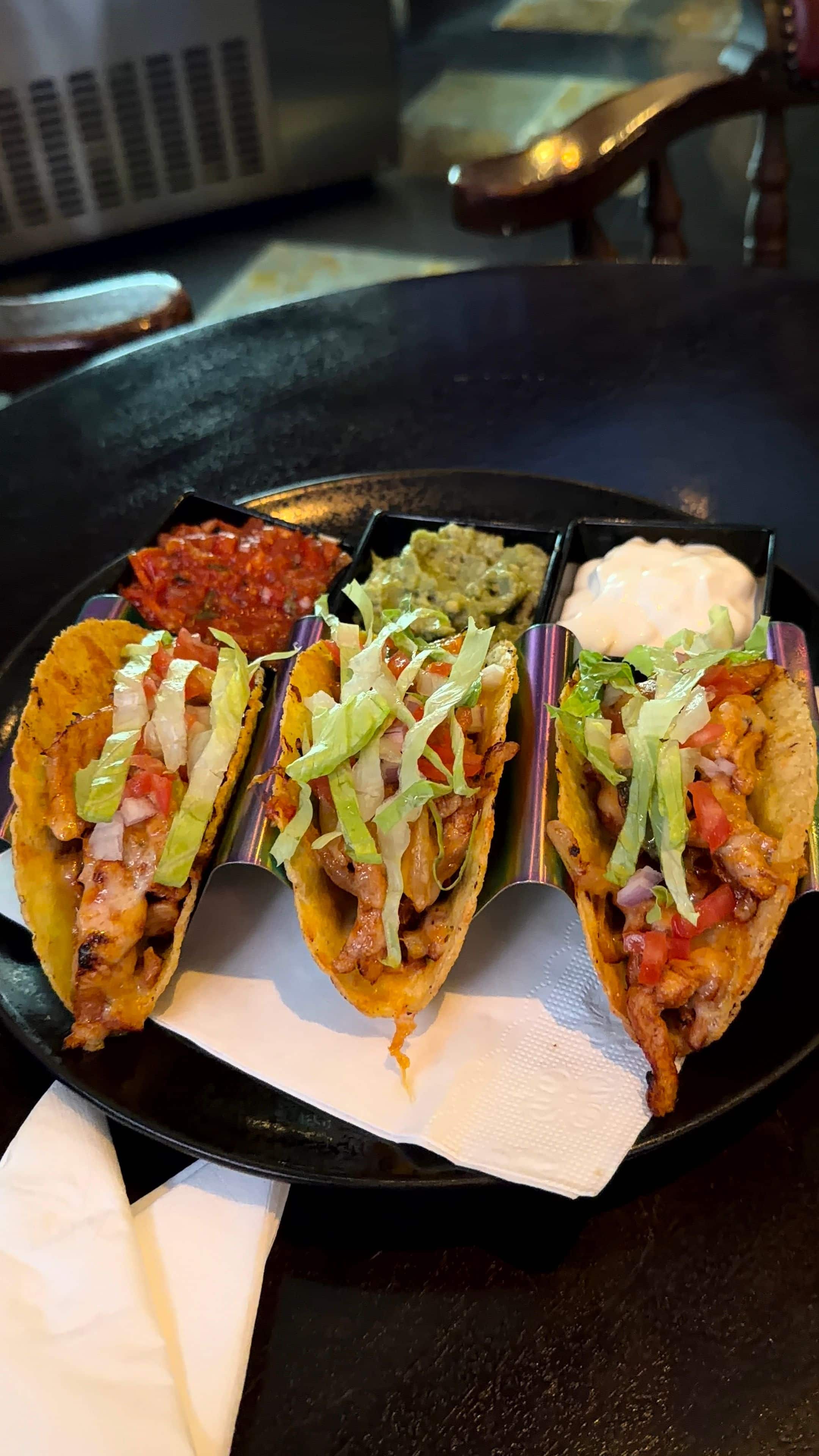 Mexican restaurants, Mexican food, Mexican restaurants near me, tacos, burritos, nachos, quesadillas, salsa, guacamole - Kolkata, Meet Your Mexican Food Fix - img1