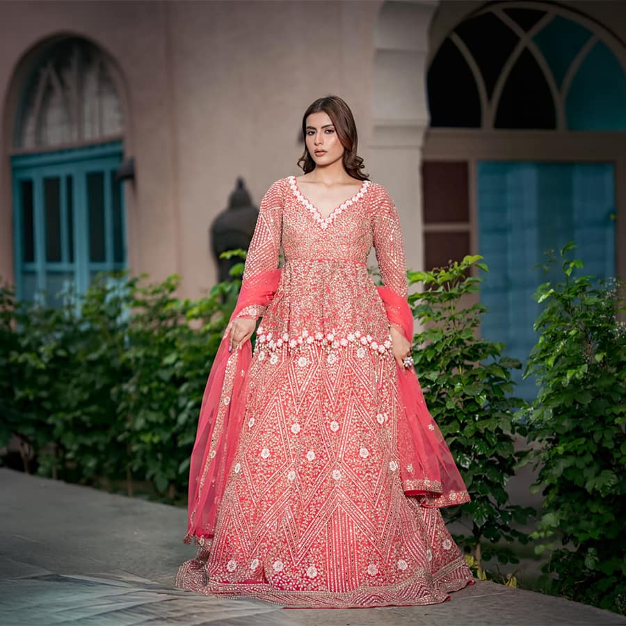Panna Coral Short Top Net Lehenga Set And Net Dupatta With Readymade Blouse