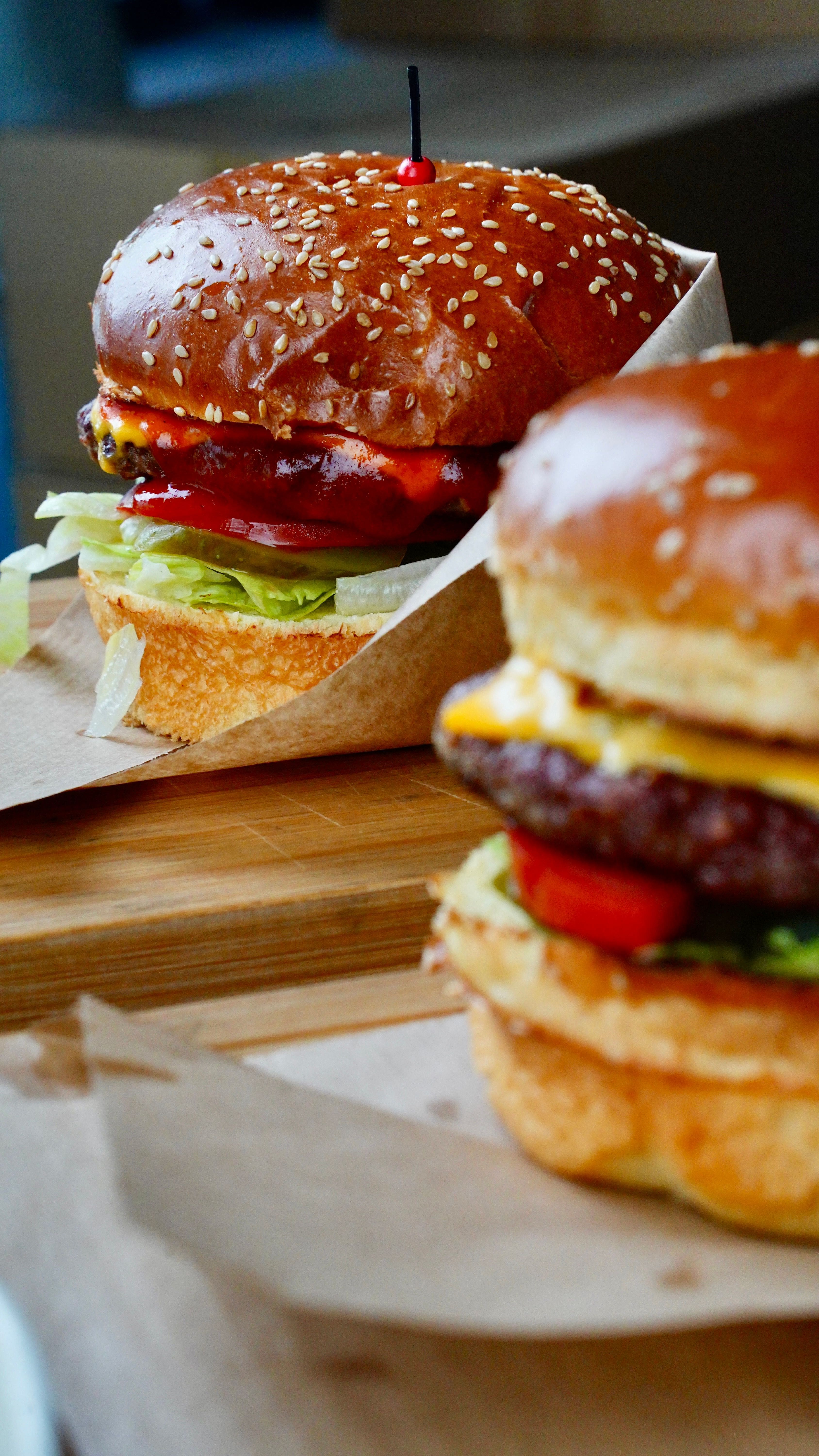 burger, burgers, burger joints, burger restaurants, gourmet burgers, smash burgers, chicken burgers, cheeseburgers, best burgers - Exciting Burger Places in Hyderabad to Satisfy Every Craving - img1