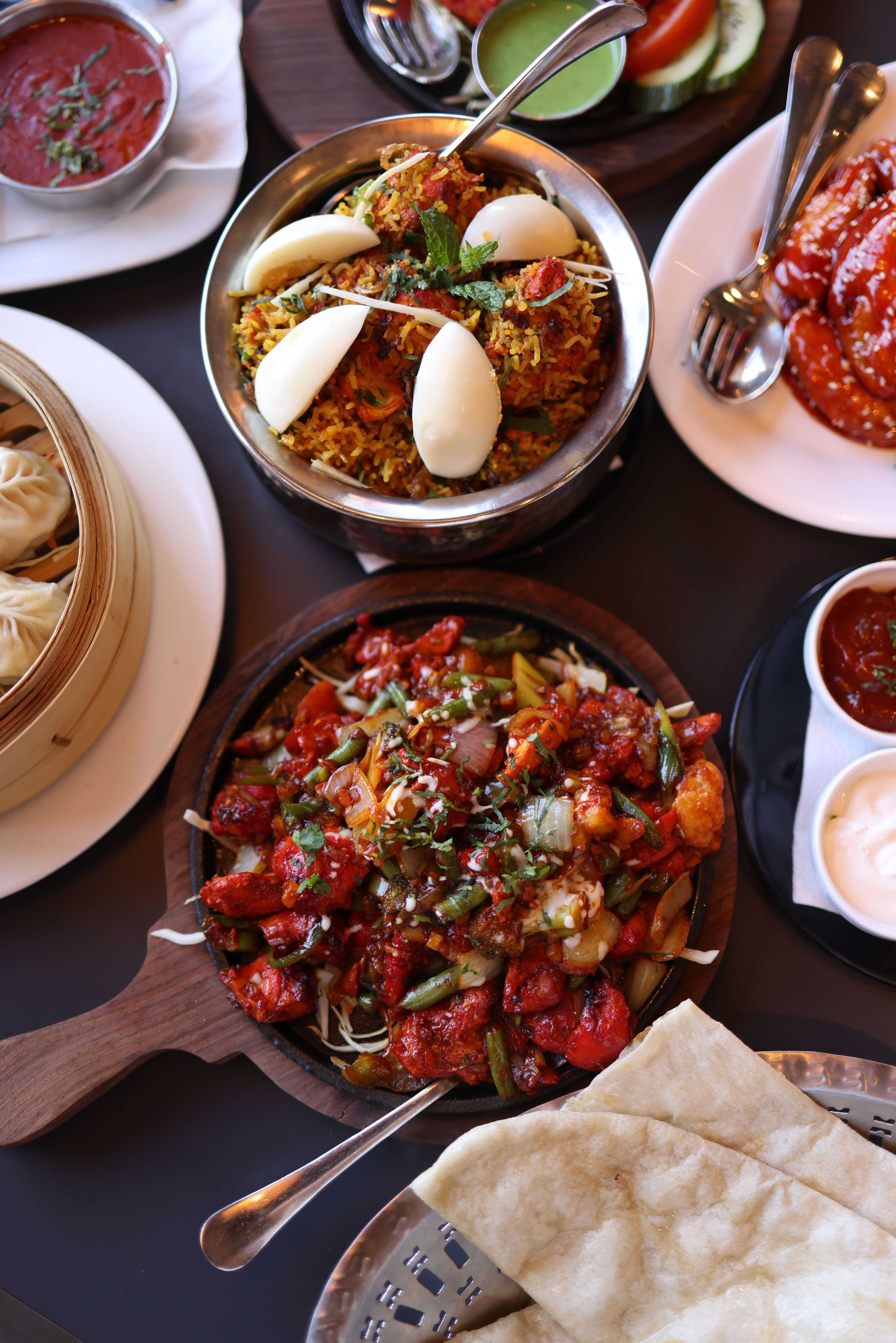 indo chinese food, indo chinese adda, Desi Chinese, hakka noodles, indo chinese cuisine, chilli chicken, manchurian - Indo Chinese Flavours Across Delhi - img1