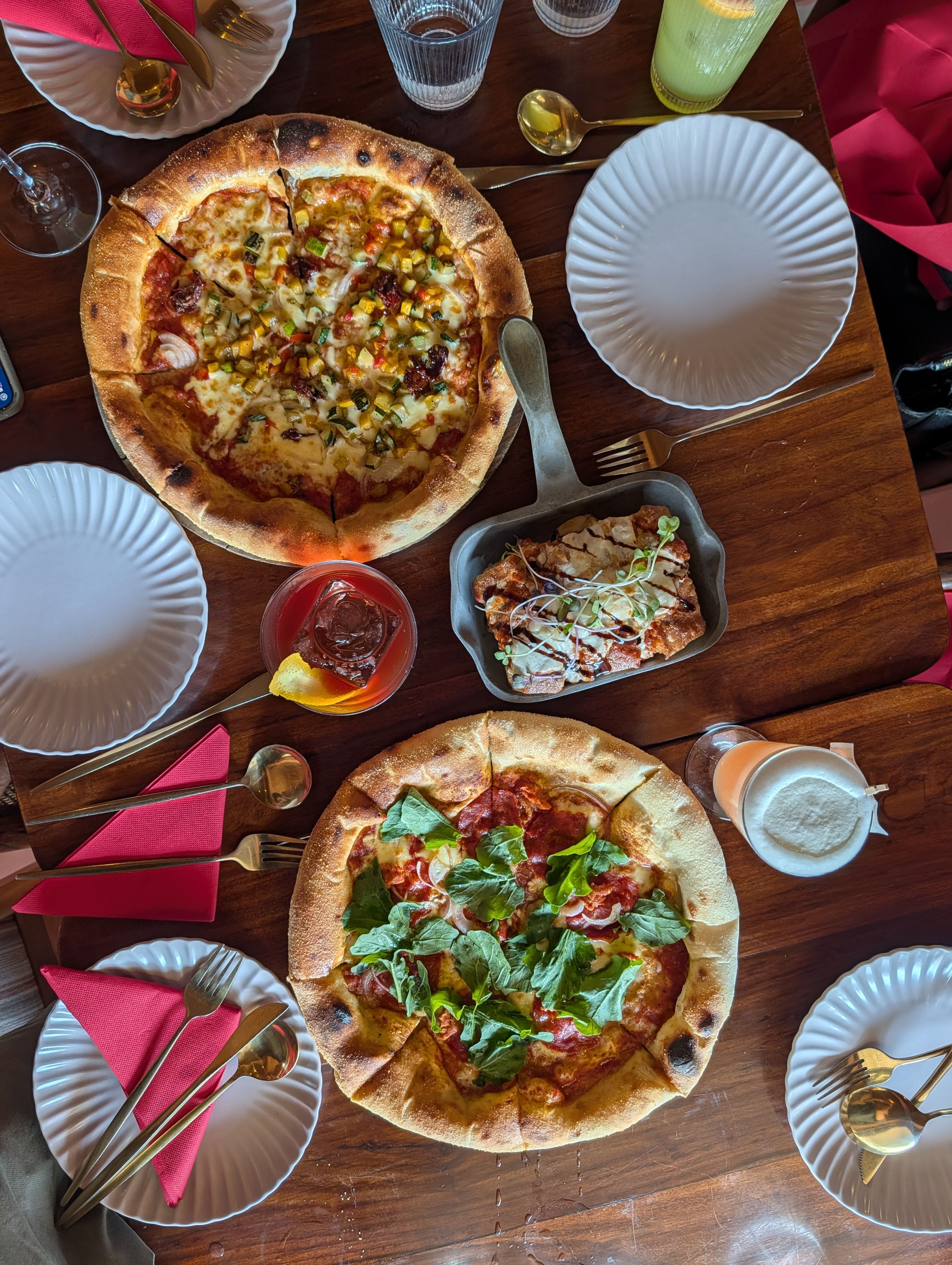 pizza, best pizza, pizza slice, pepperoni pizza, wood fired pizza, artisanal pizza, deep dish pizza, new york style pizza, pizza deals - Goa Pizza Places You'll Want to Bookmark - img1
