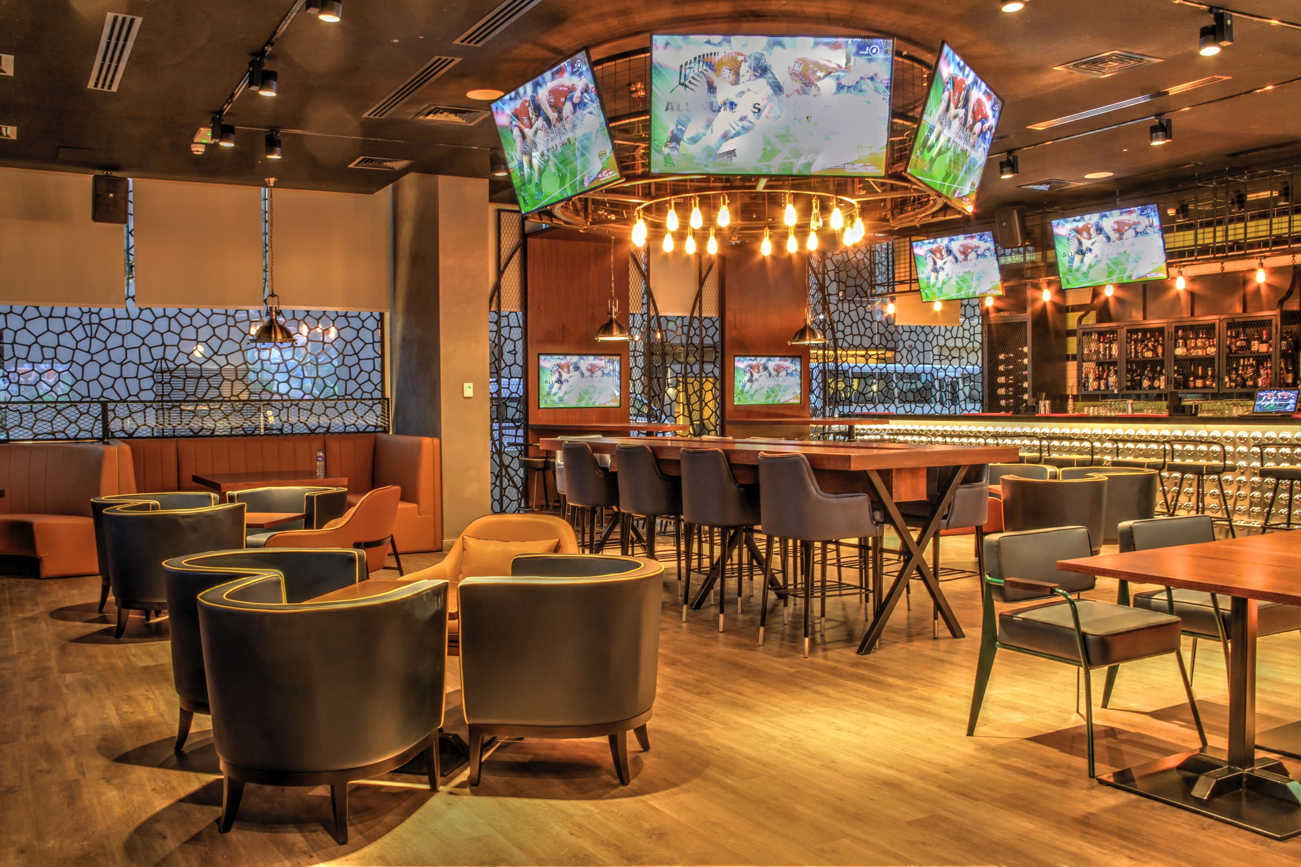 sports bars, sports pubs, sports bar and grill, live sports bars, pubs, bars - Delhi NCR Bars Built for the Big Screen - img1