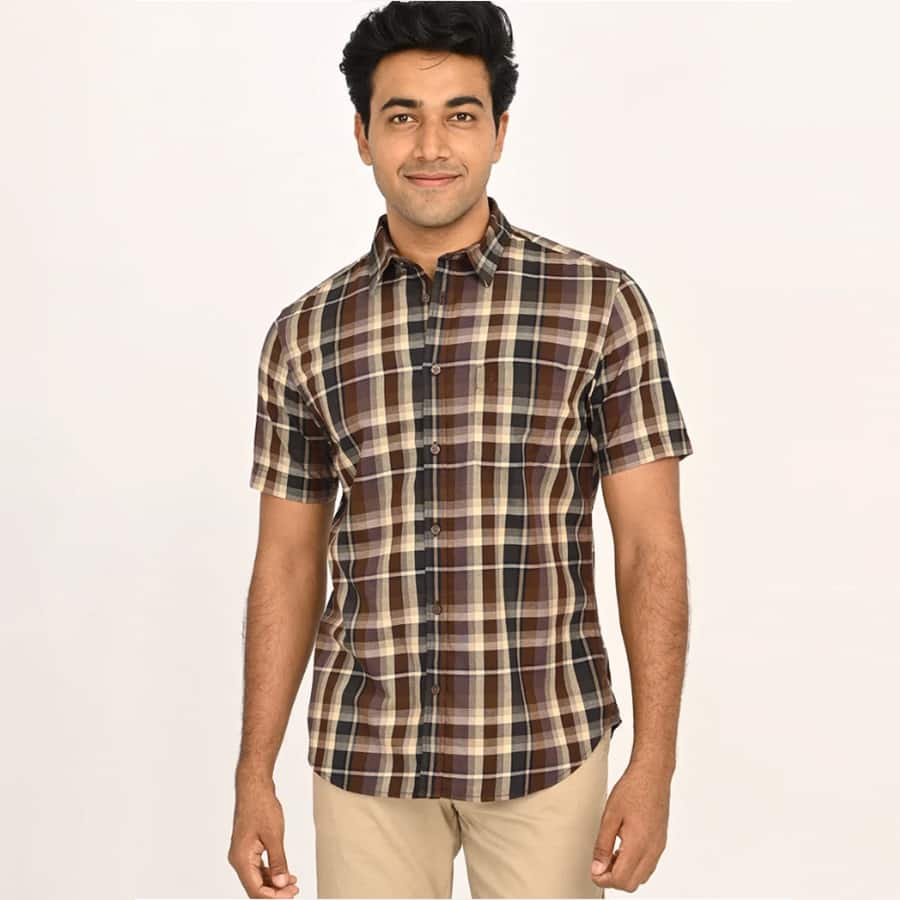 Men's Checks Half Sleeves Cotton Shirt