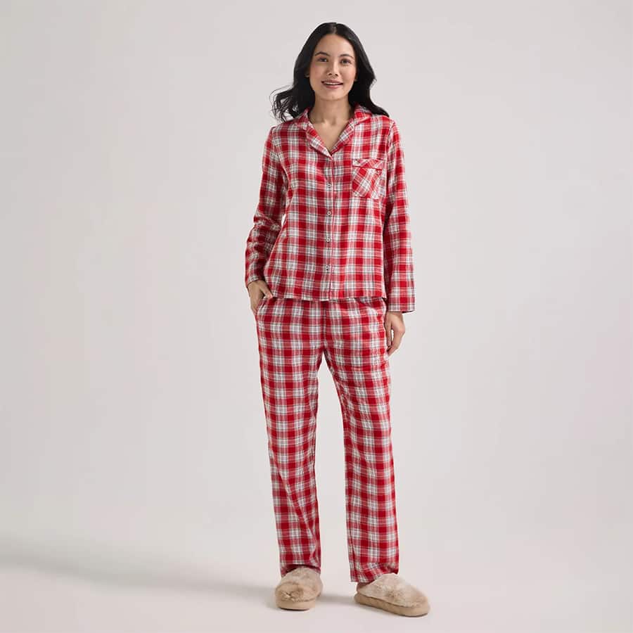 Nykd By Nykaa Matching Twinning FamJam Pyjama Set of 2 for Women NYS951 in Super Soft Cotton-Red & White