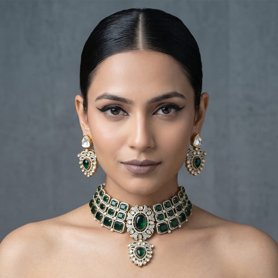 Eshika Emerald Kundan Choker Set