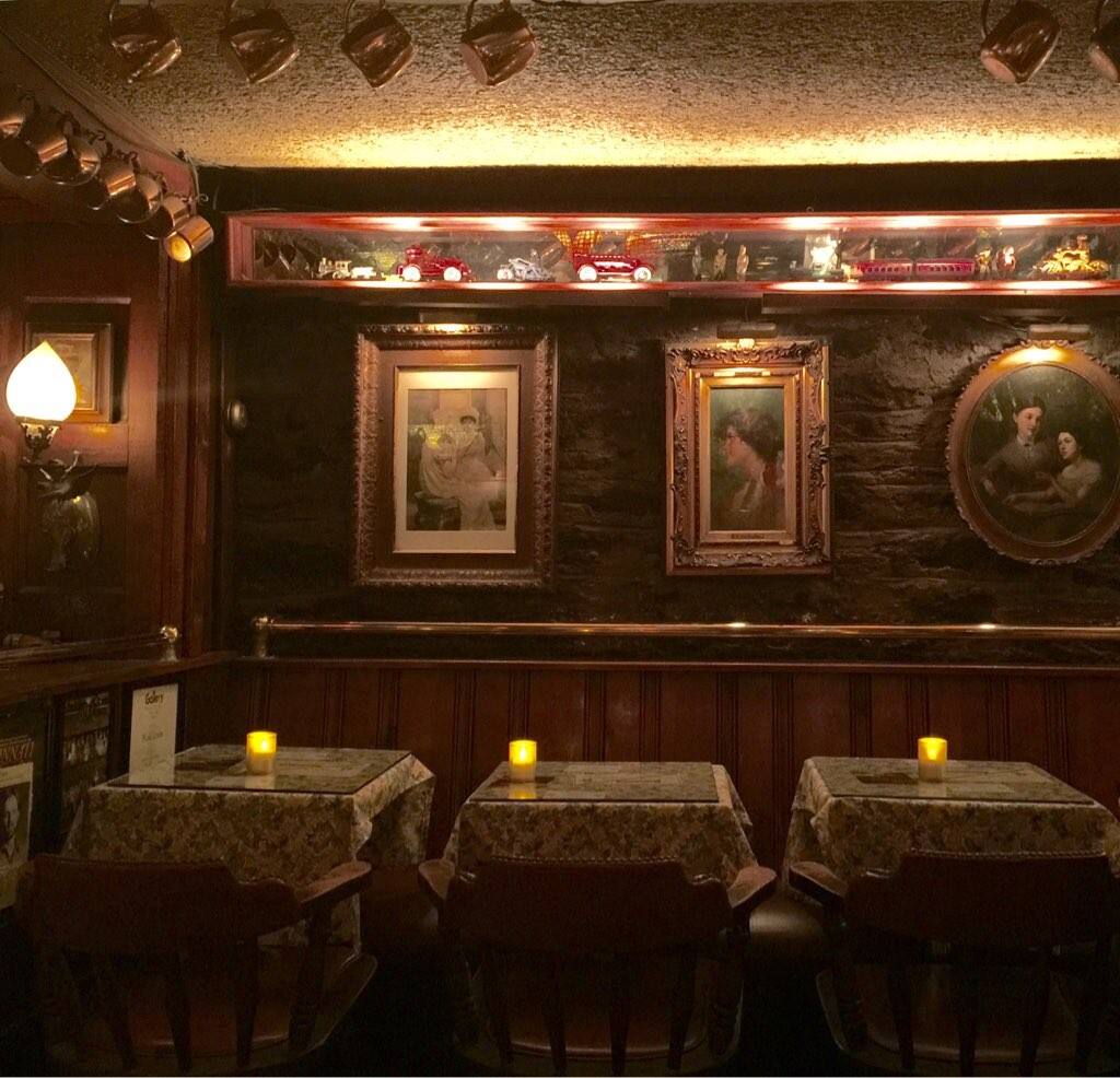 Menu at The Blind Lemon pub & bar, Cincinnati