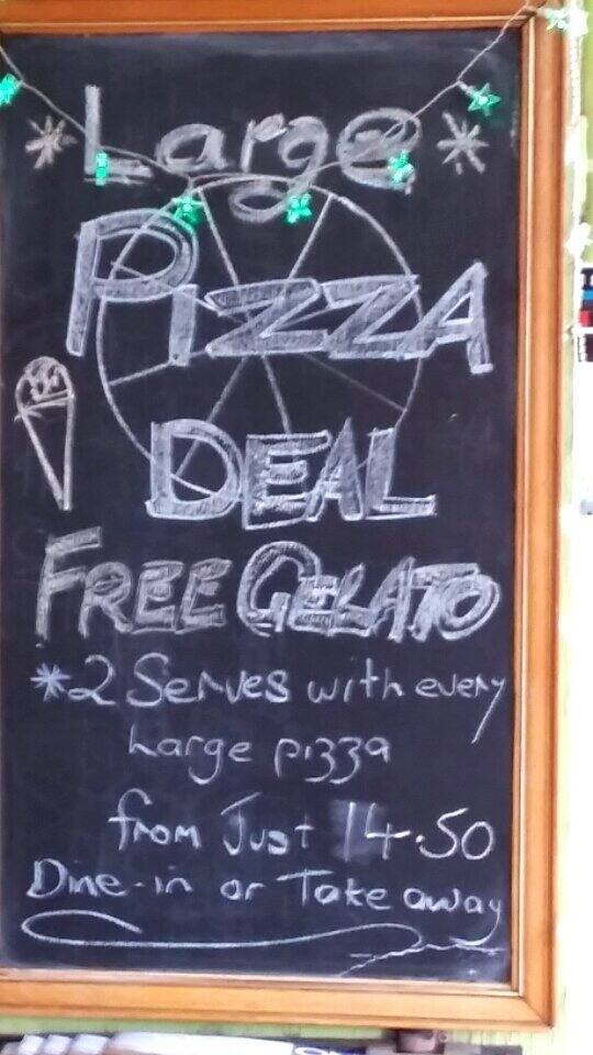 Menu at Pizzas on Pako pizzeria, Geelong West