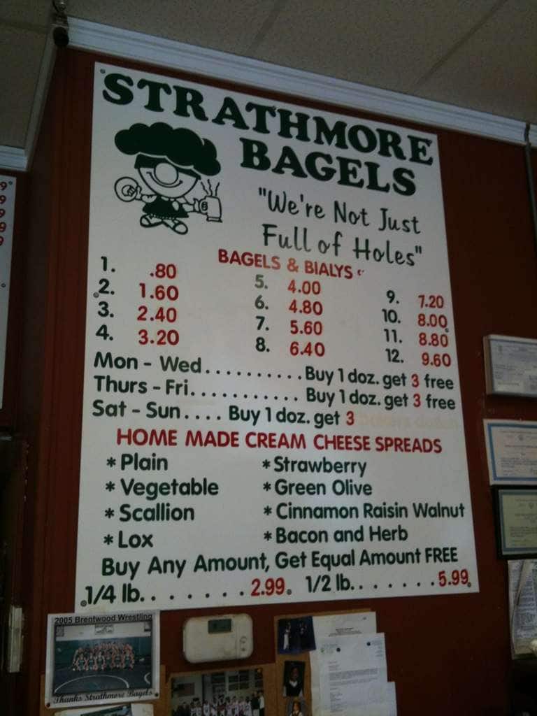 Strathmore Bagels Menu, Menu v reštaurácii Strathmore Bagels, Brentwood