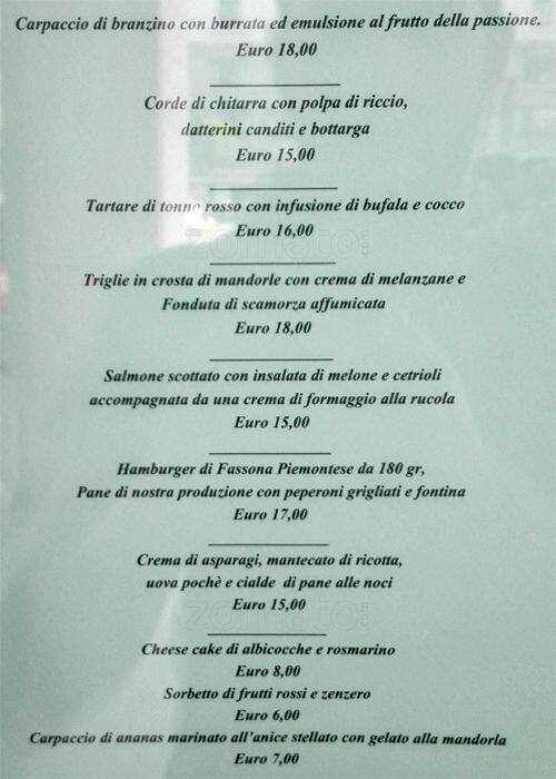 Menu di Roses Pizza & More 
