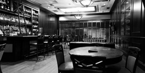 Laura Hoover S Review For Cioppino Restaurant Cigar Bar Strip