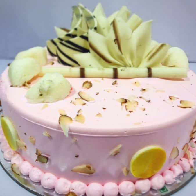 Hangout Cakes & More, Kandivali West, Mumbai Zomato