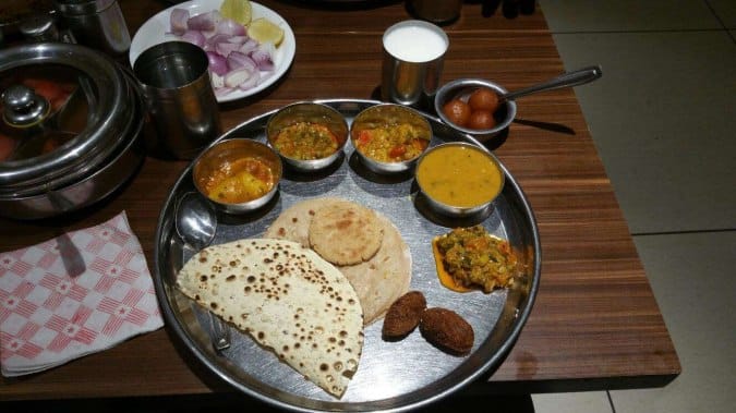 Hotel Ghunghat Garden Restaurant