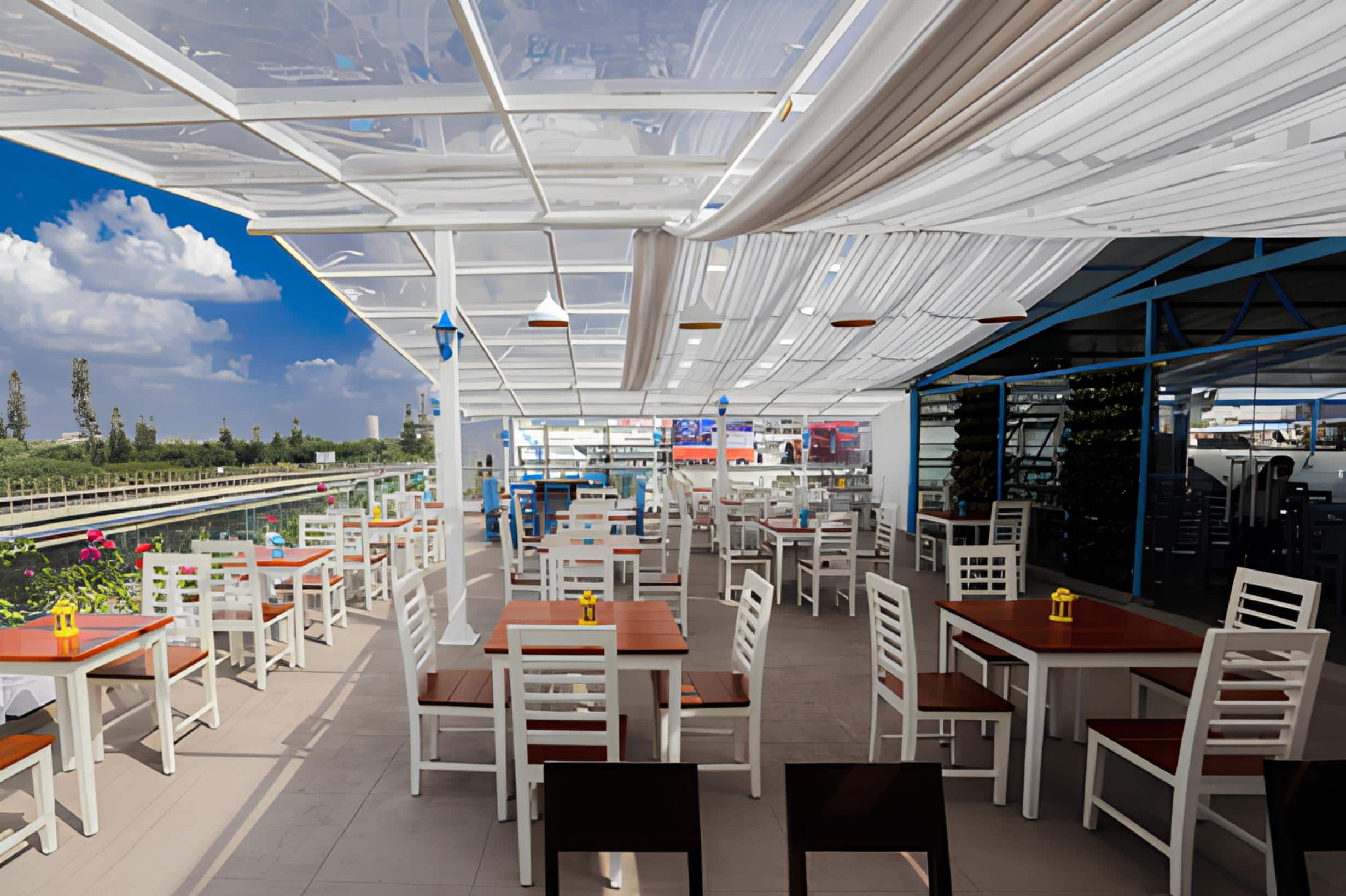 Breakfast restaurants near me, breakfast spots - Cafe Azzure - img5