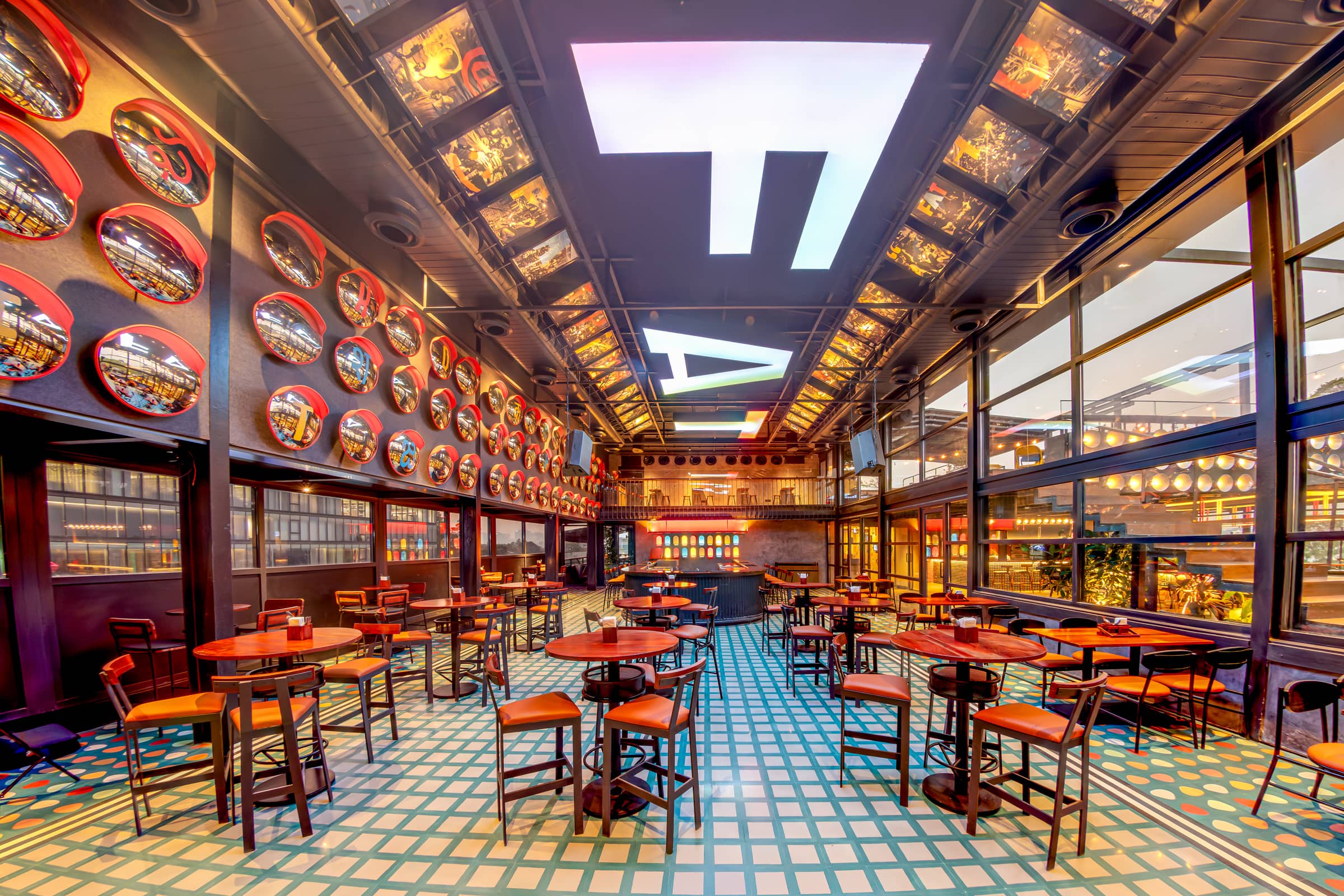 Restaurant image