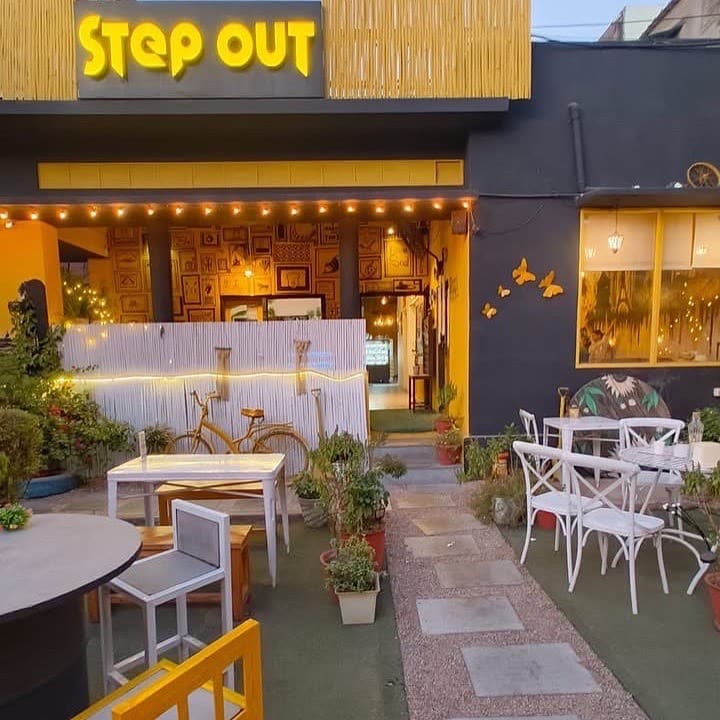 Restaurant image