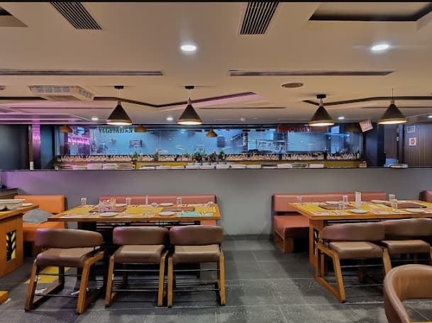 Restaurant image