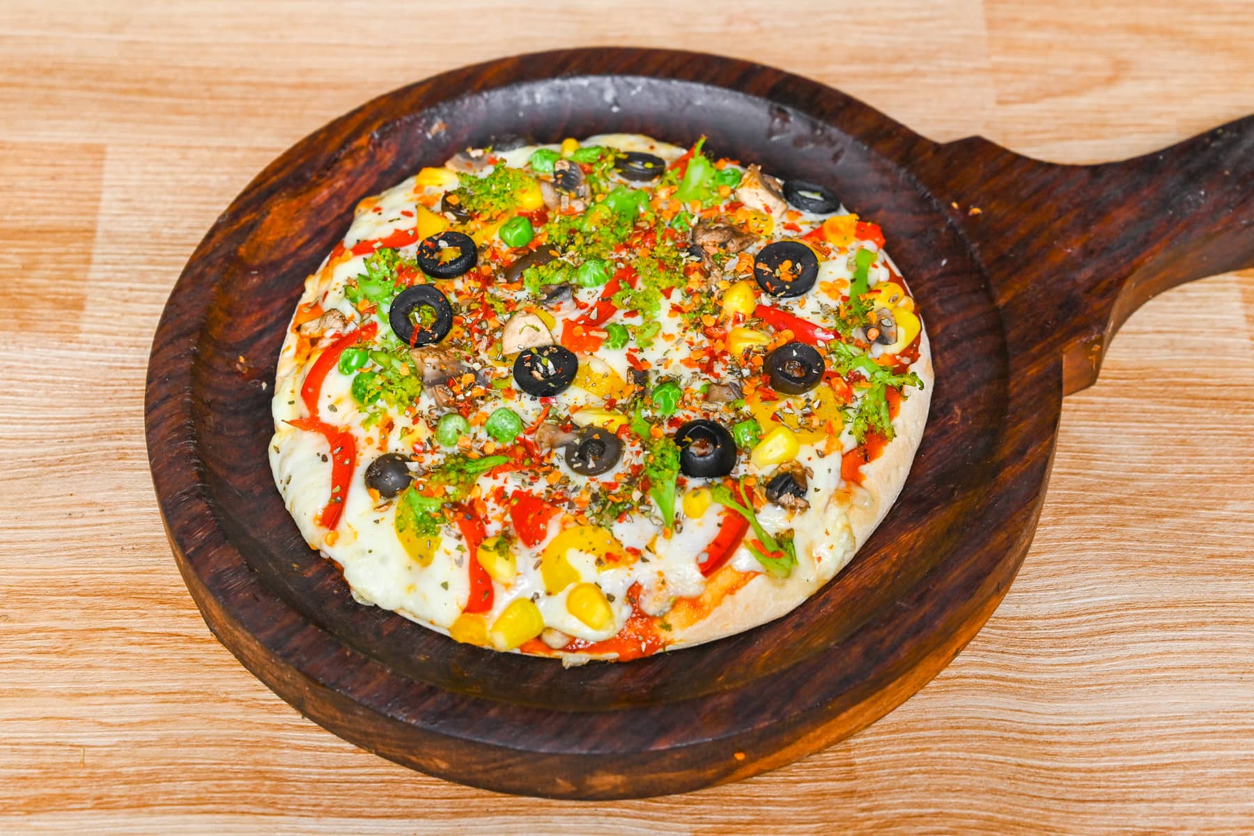late night food, late night restaurants, midnight snacks, quick bites, fast food, street food, chaat, pani puri, pav bhaji, late night cafes - The Kathi Roll Express - img2