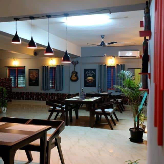 American restaurants, American food, burgers, steaks, sandwiches, American chopsuey - Ninan's Steakhouse - img3