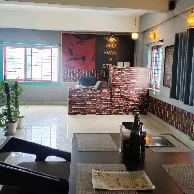 American restaurants, American food, burgers, steaks, sandwiches, American chopsuey - Ninan's Steakhouse - img5