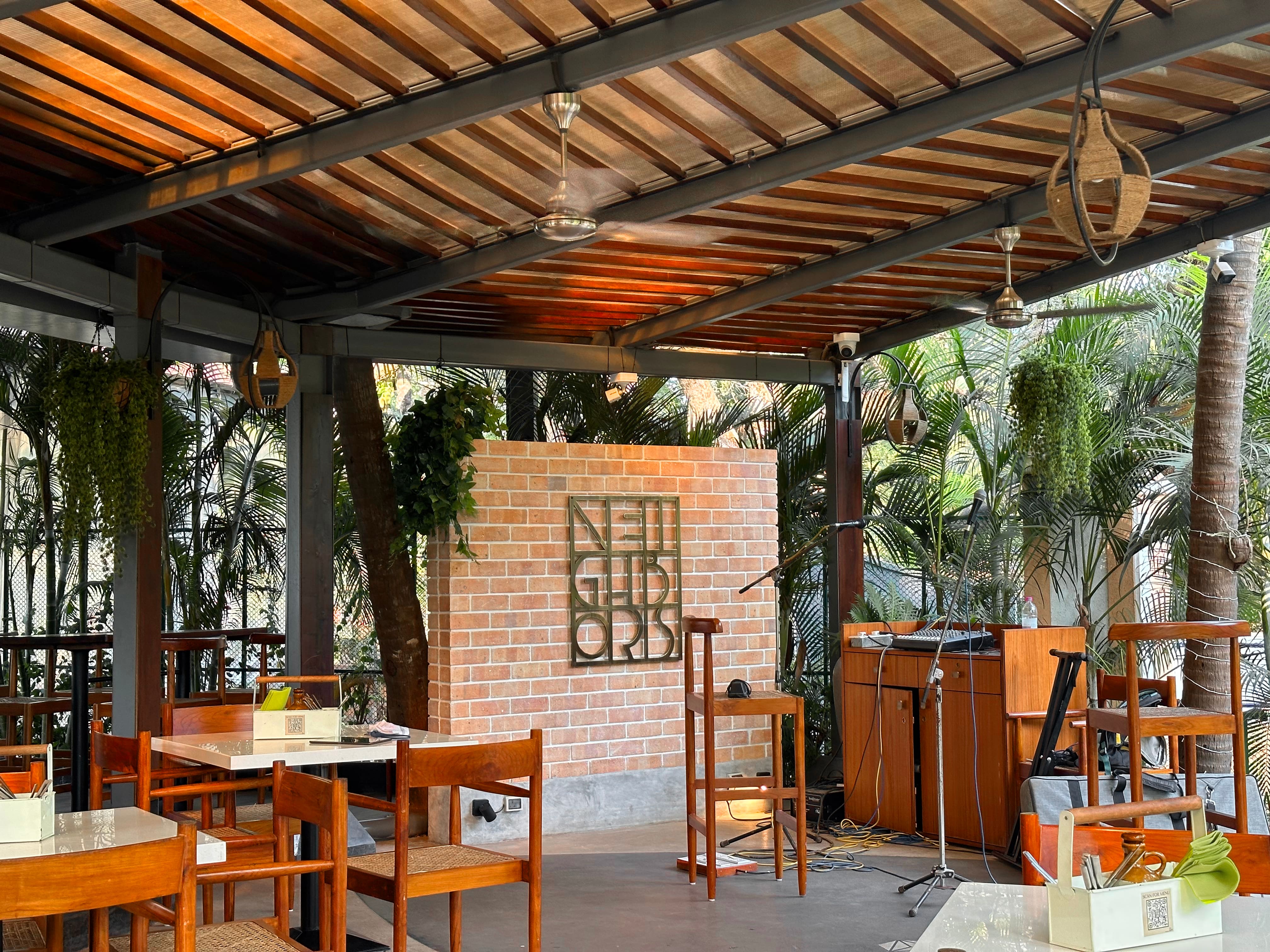 all day breakfast, breakfast restaurants, breakfast cafes, goan breakfast, ros omelette - Neighbors - img3