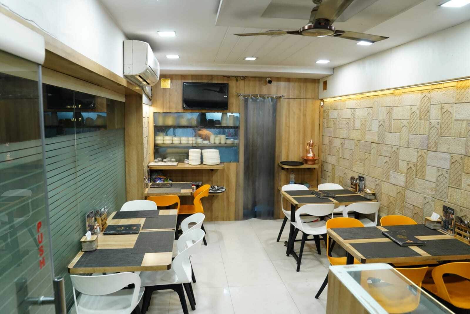 Restaurant image