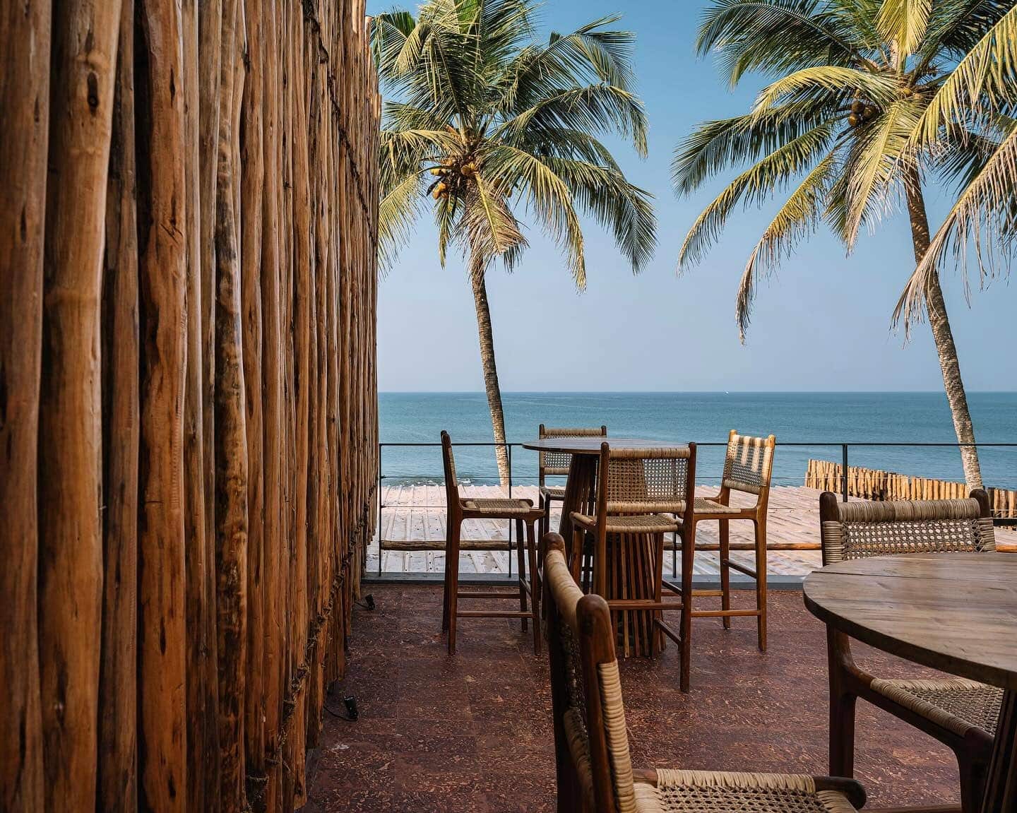 bars, cocktail bars, best bars, rooftop bars, cocktail lounges, pubs, wine bars, beer bars, award winning bars - Slow Tide - img5
