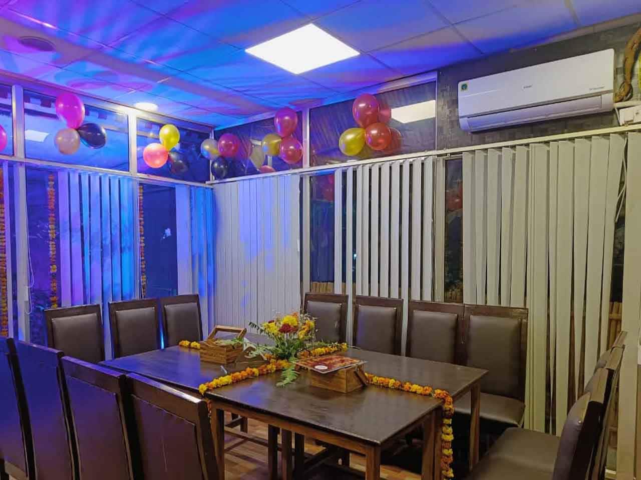 Mansarovar Restaurant image