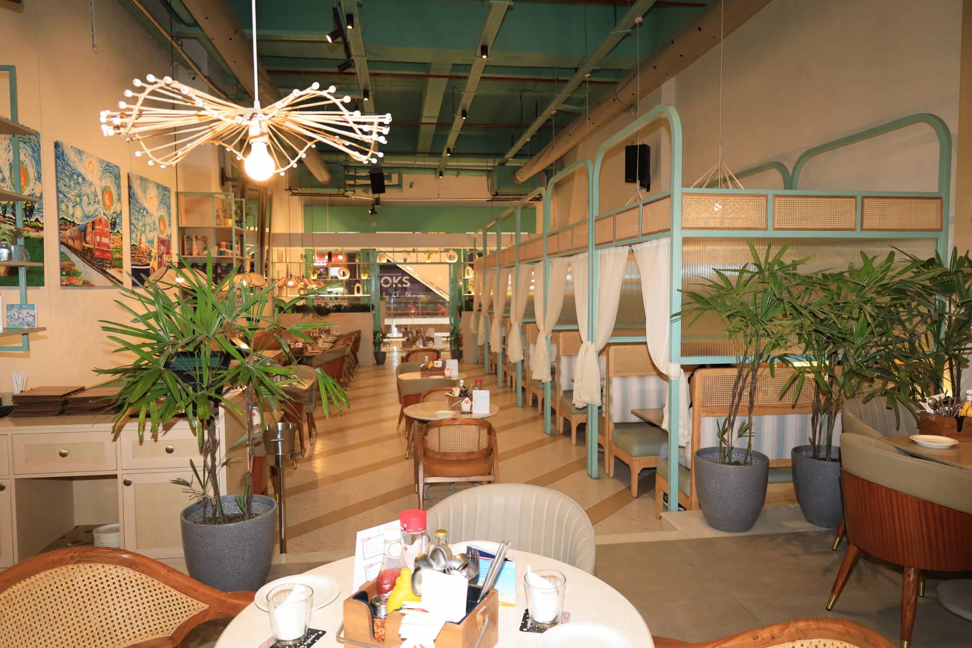 Restaurant image