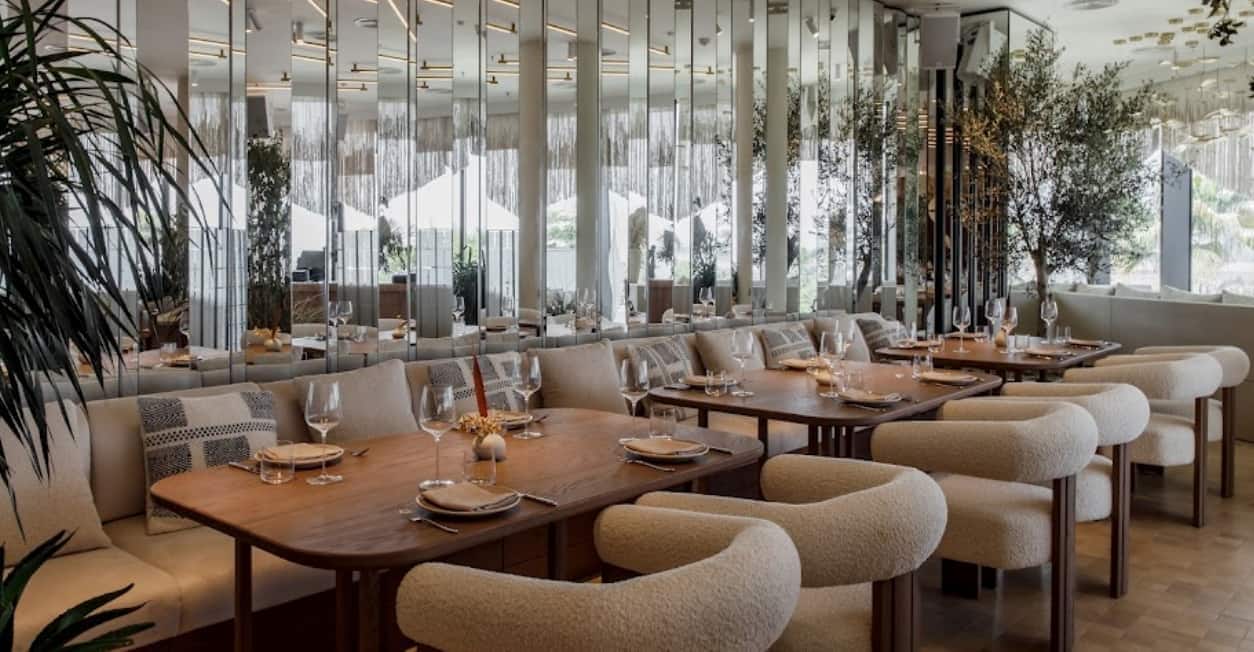 Restaurant image