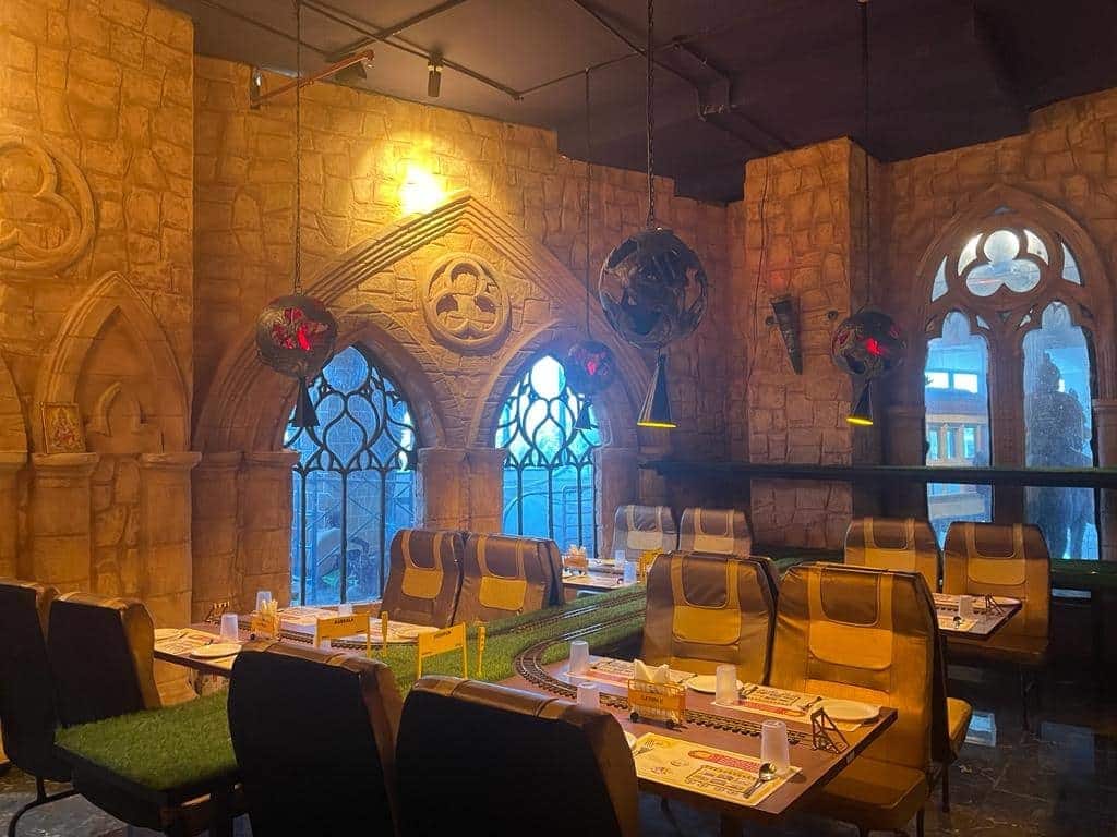 Restaurant image