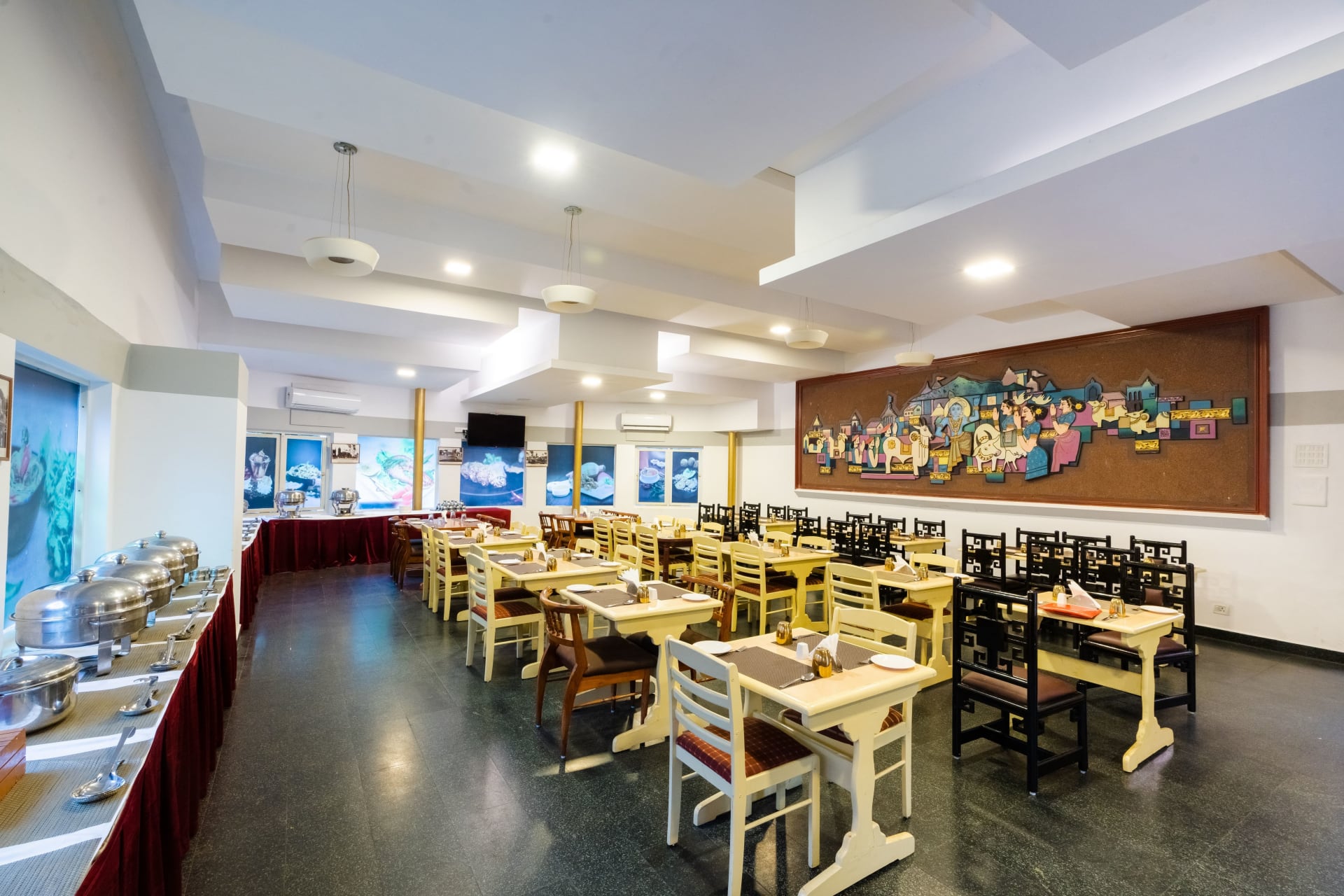 Restaurant image