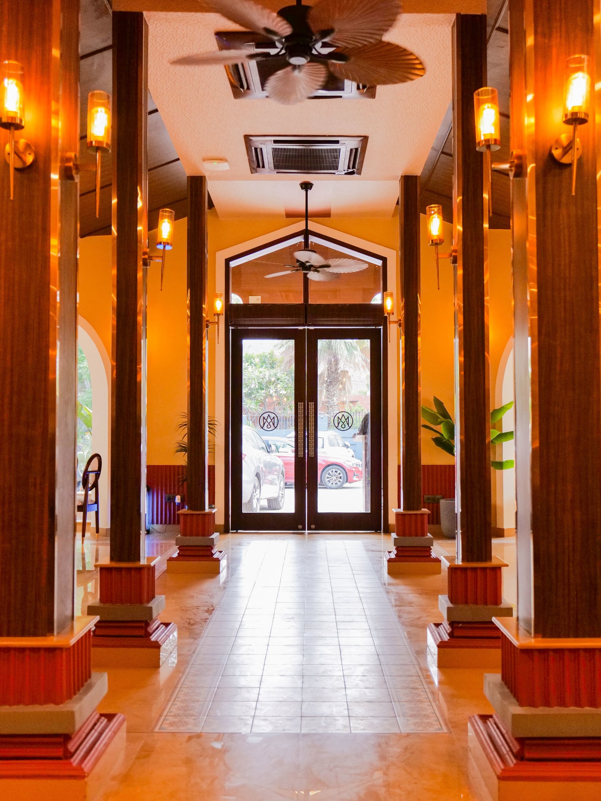 south indian restaurants, south indian food, dosa, idli, vada - Mustard Madras - img1