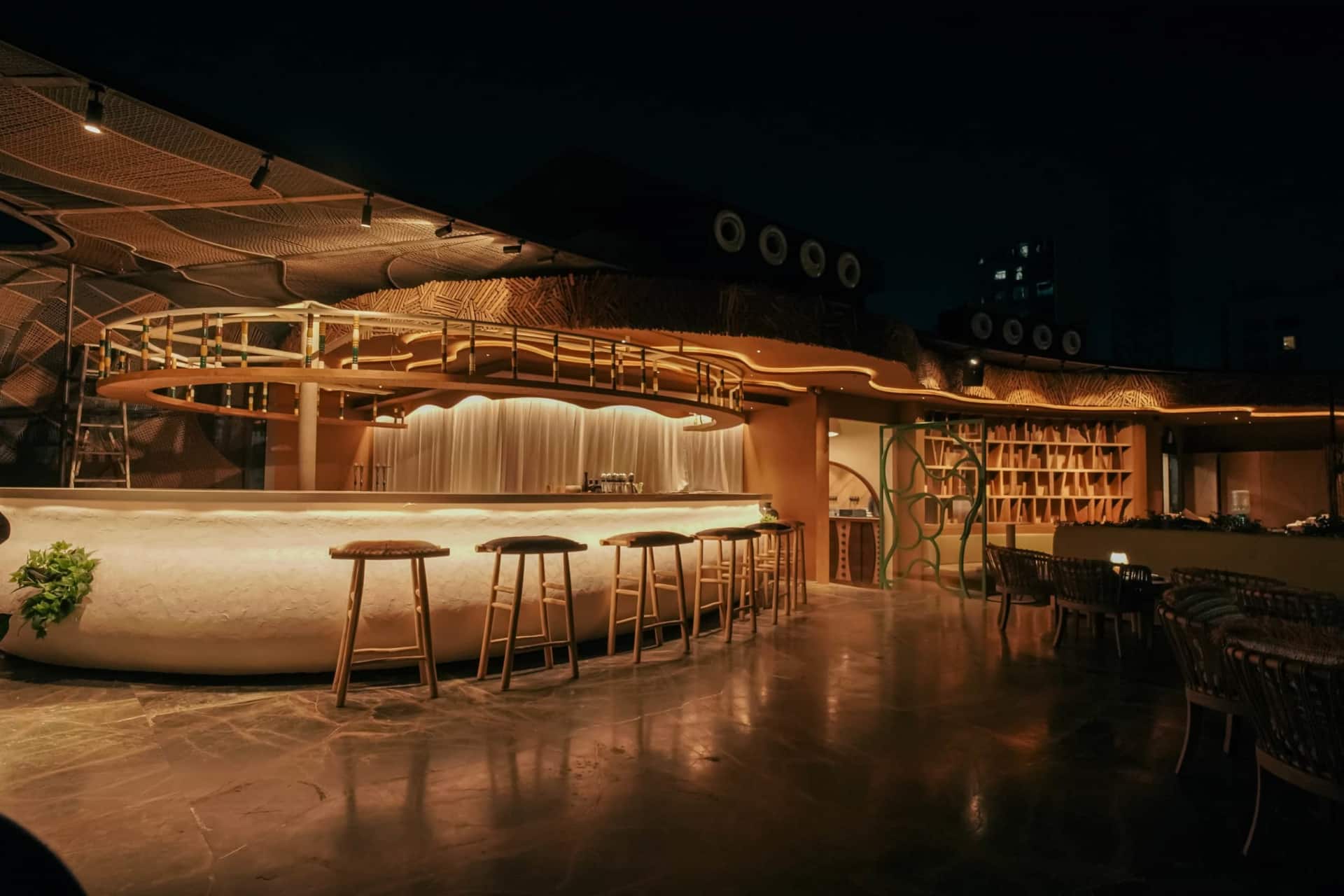 Restaurant image