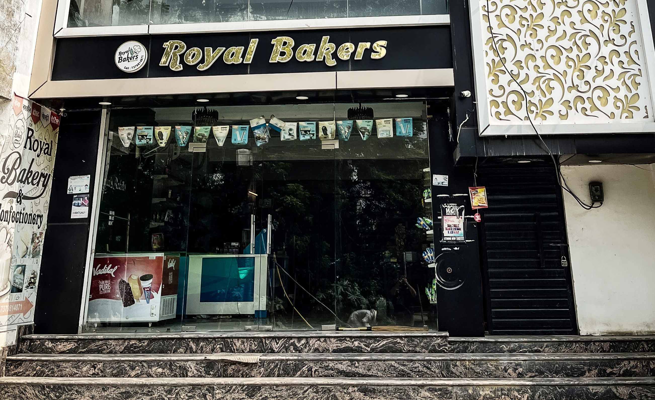 Royal Bakers, Amausi, Lucknow | Zomato