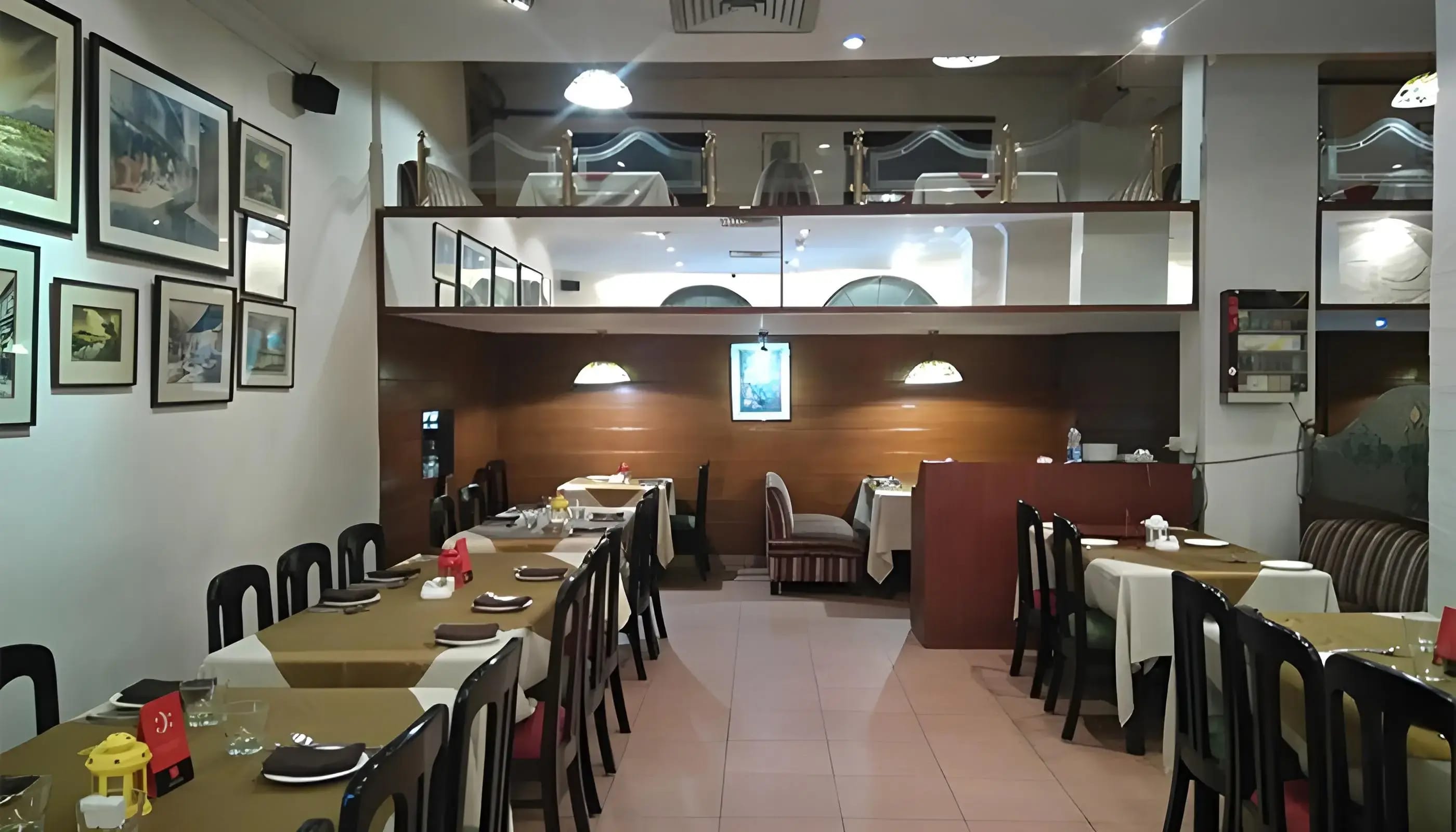 Restaurant image