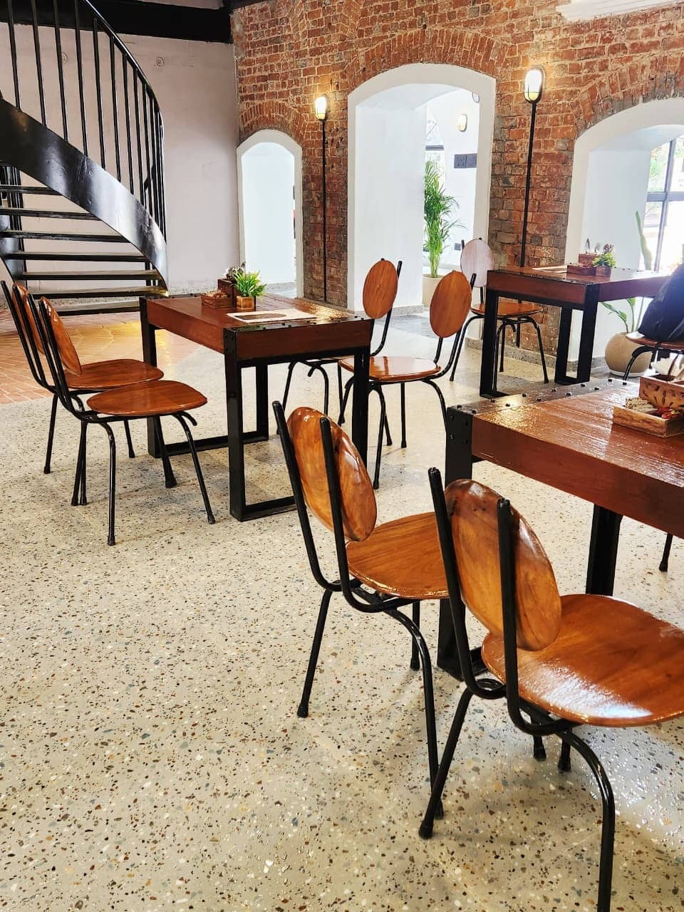 cafes in lucknow, aesthetic cafe, pretty cafe - Criollo Cafe - img3
