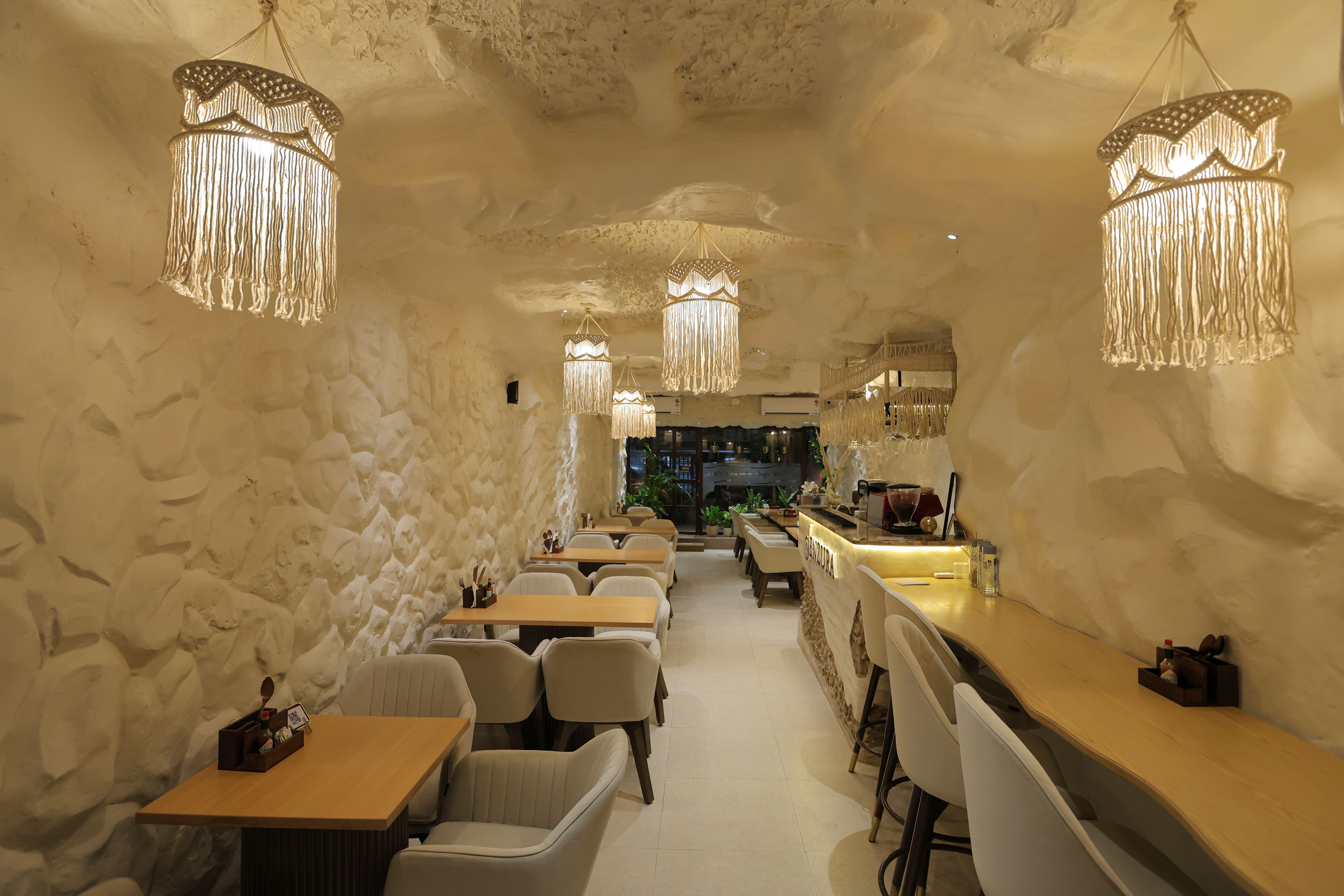 aesthetic cafes, cafes near me, coffee shops near me, best cafes near me, cute cafes near me - Jenzura - img1