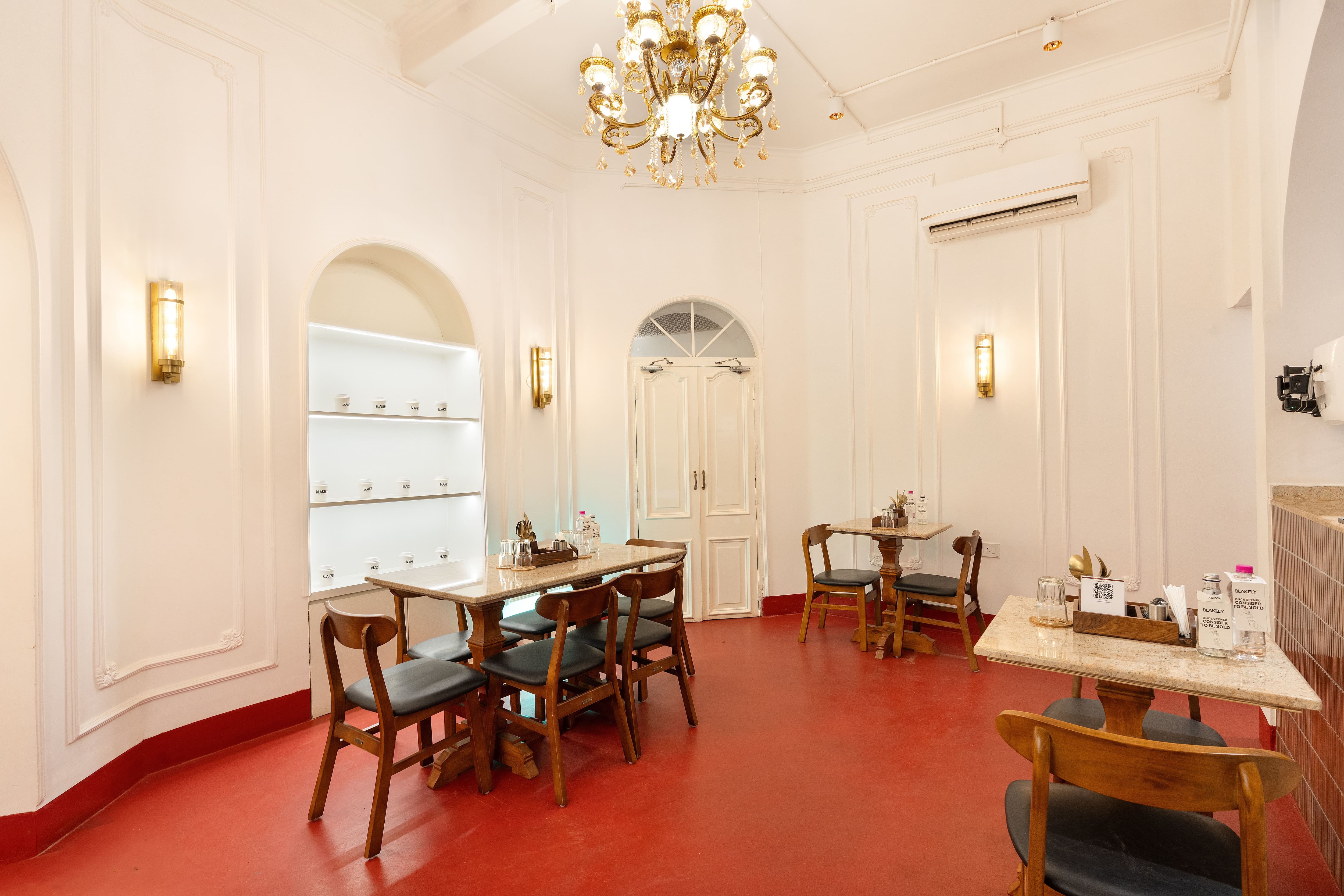 Paris Cafe  image