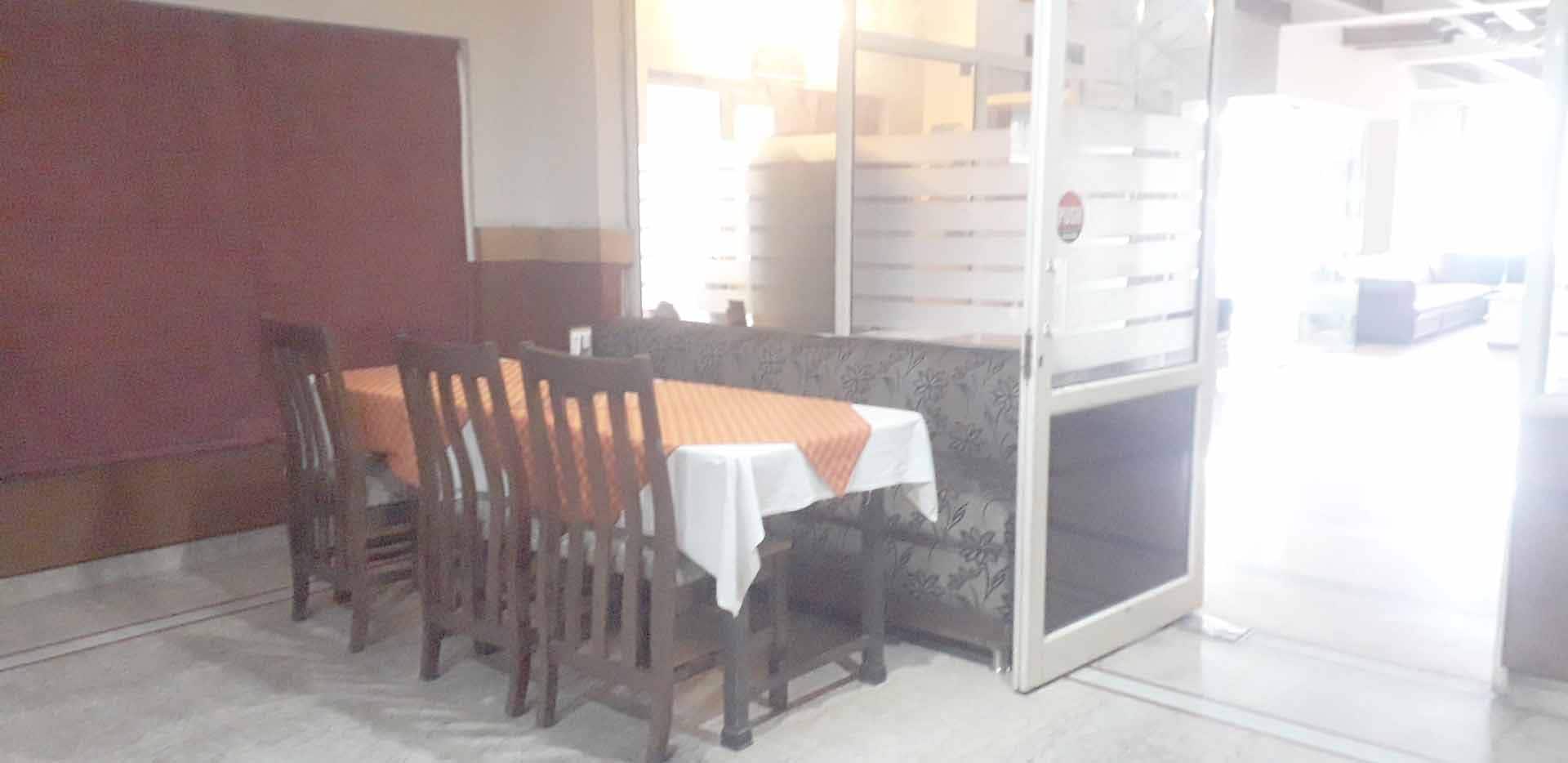 Hotel Siddharth Paradise Restaurant image