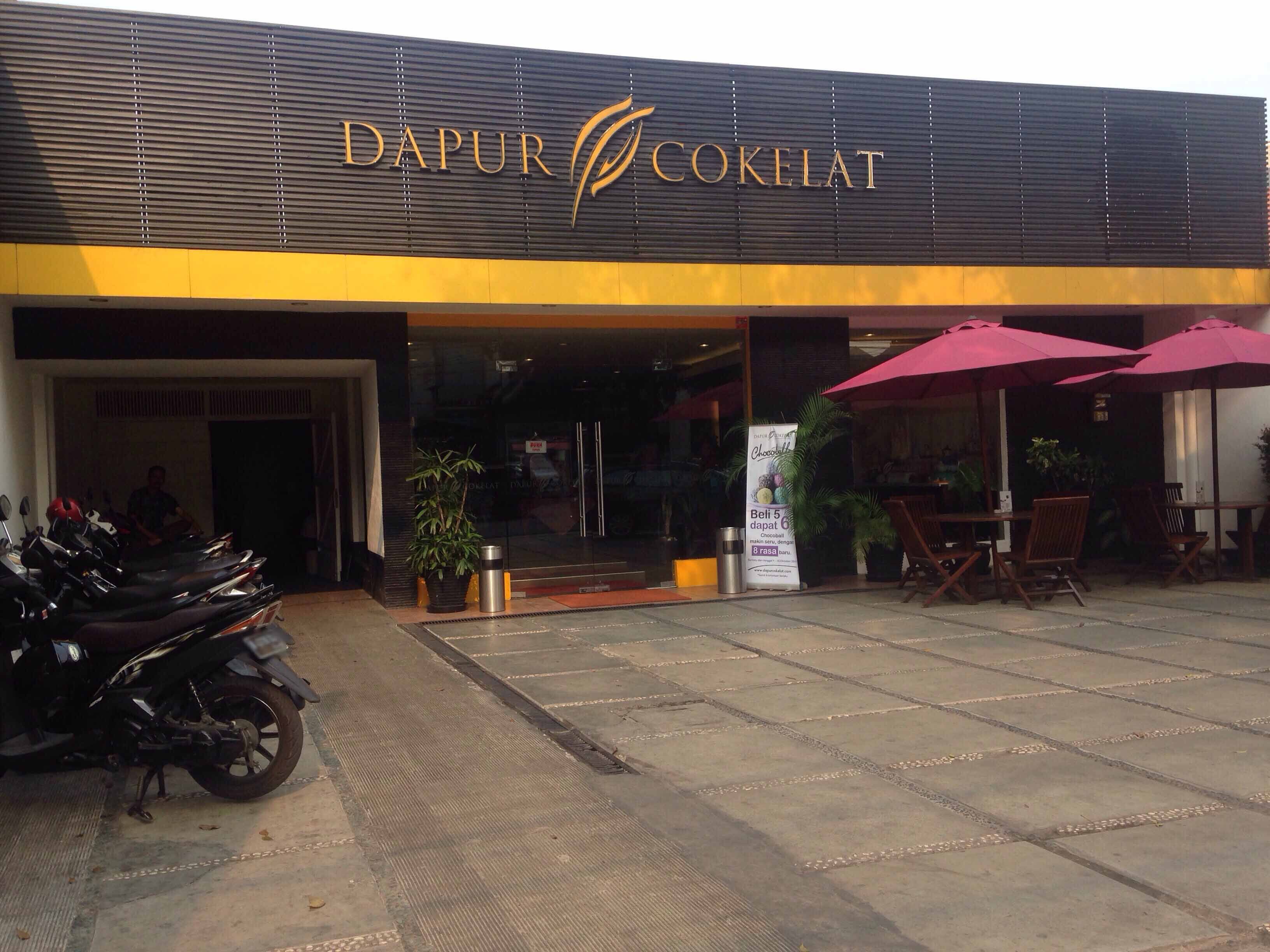  Dapur Cokelat Tebet  Jakarta Zomato Indonesia