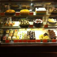 Holland Bakery, Ciputat, Tangerang - Zomato Indonesia