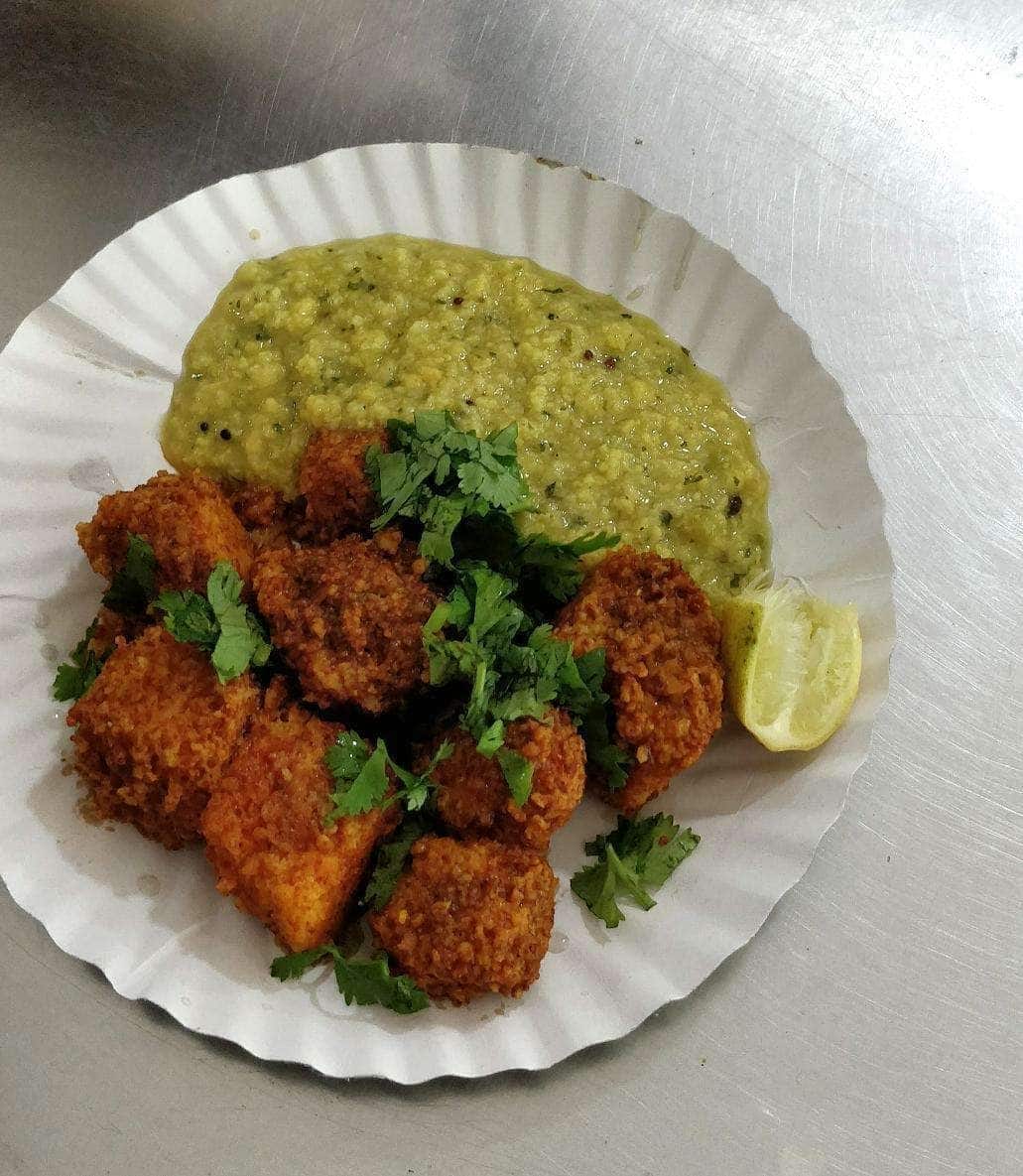 street food, street food Ahmedabad, Gujarati street food, street snacks, local food, chaat, fafda jalebi, khakhra, dabeli, pav bhaji - Shreeji Khaman House - img1