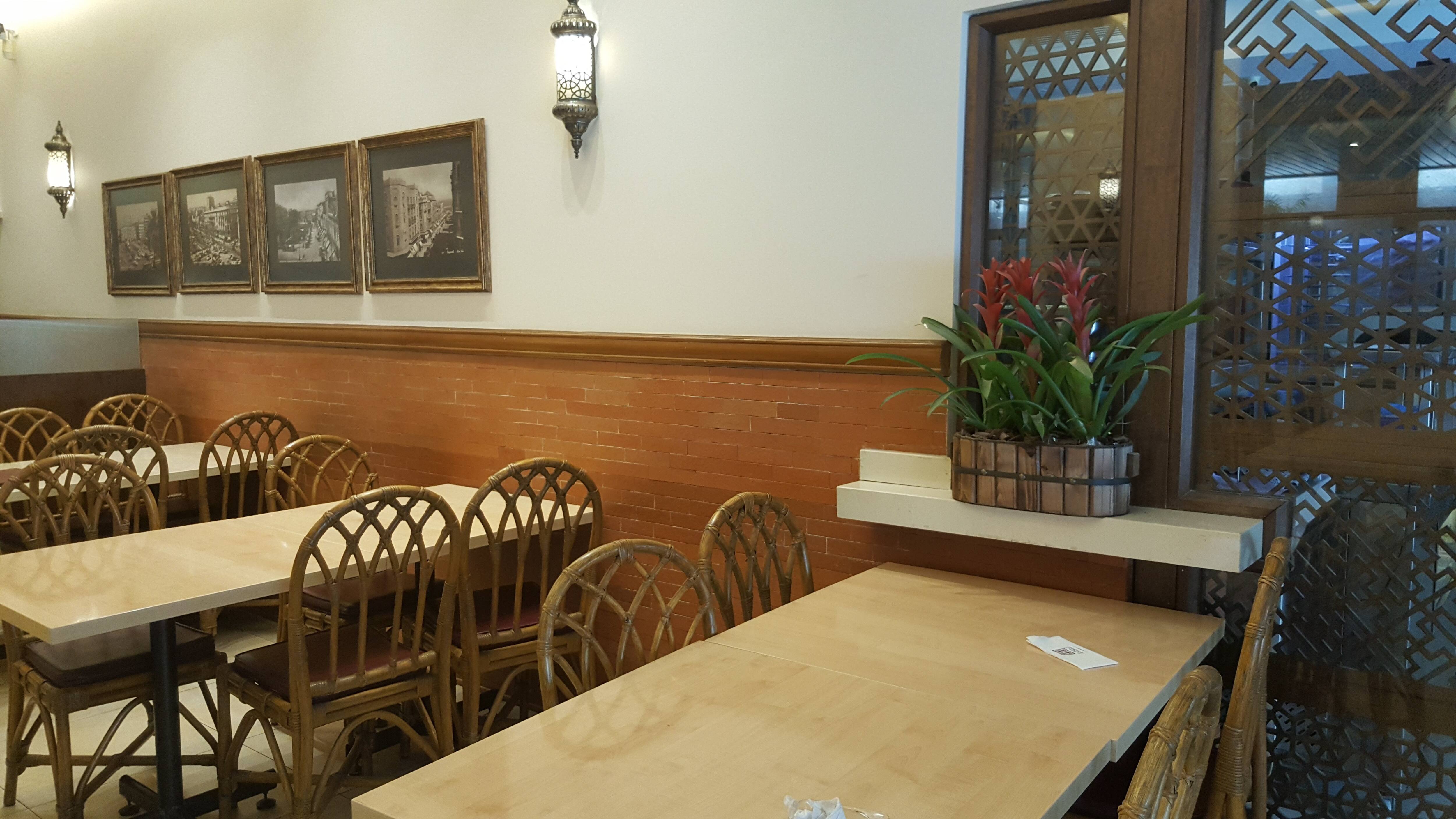 Abou Jihad, Jal el Dib, Metn Zomato